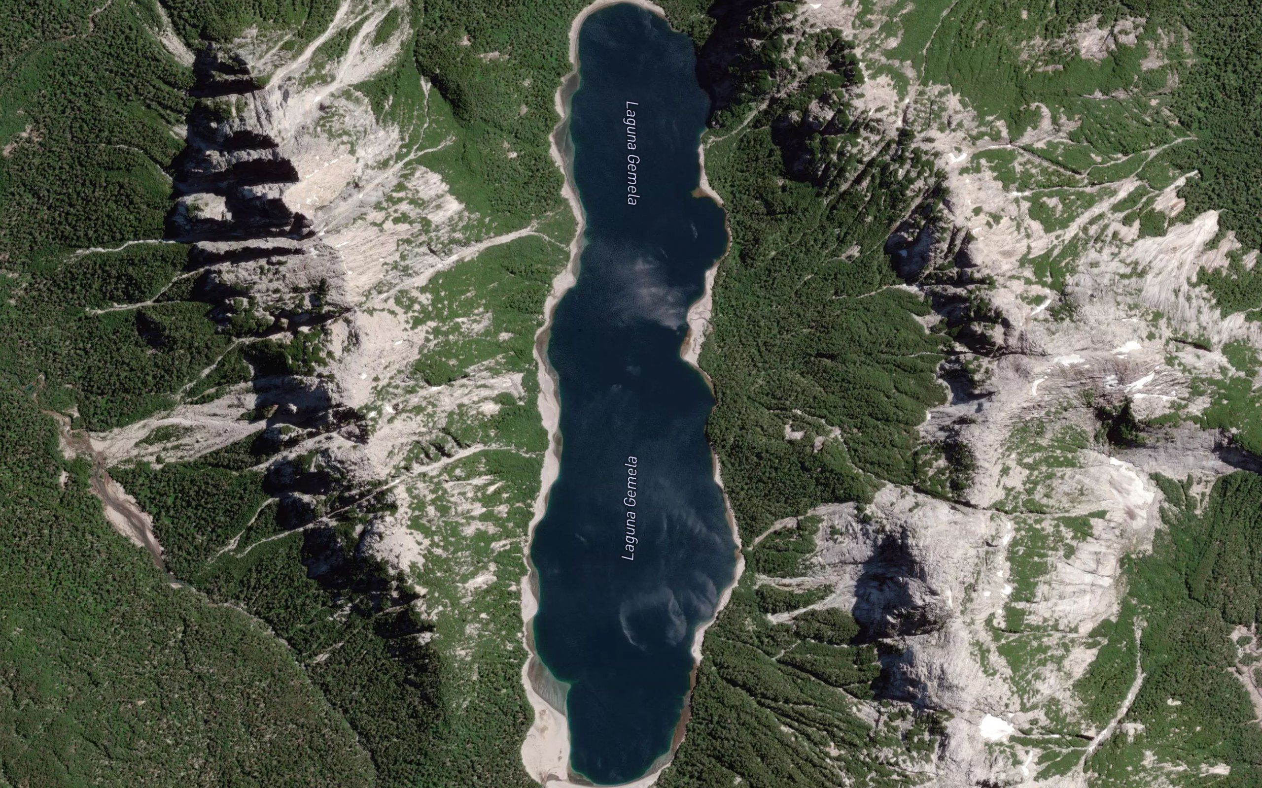 Lagunas Gemelos