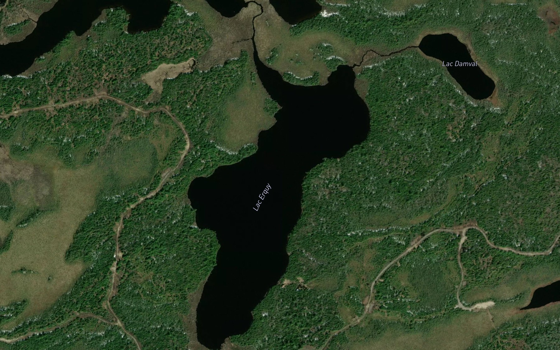Satellite map of the Lac Erquy