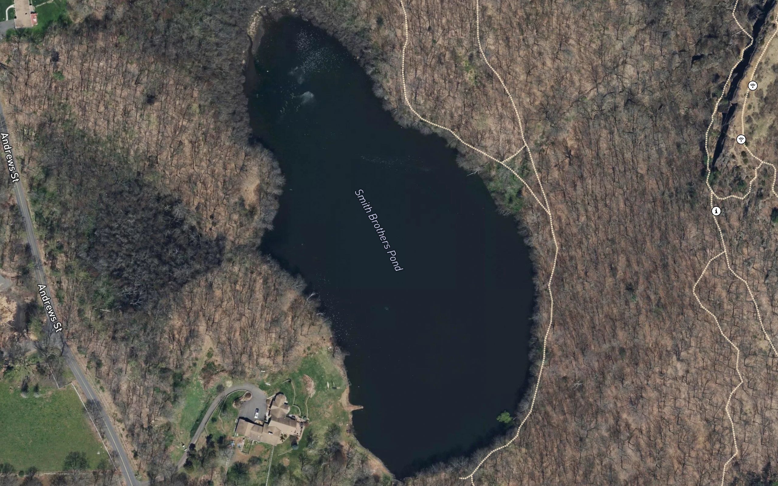 Hart Pond
