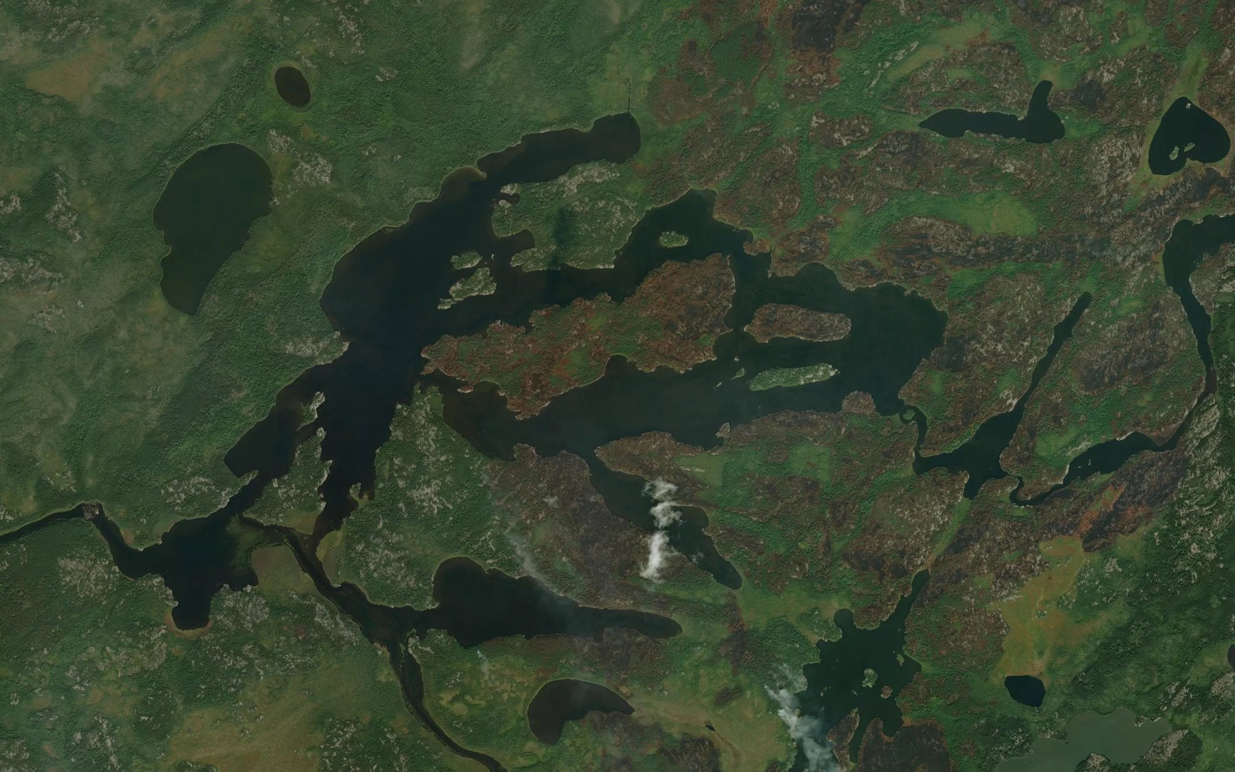 Satellite map of the Mishepowistik Lake