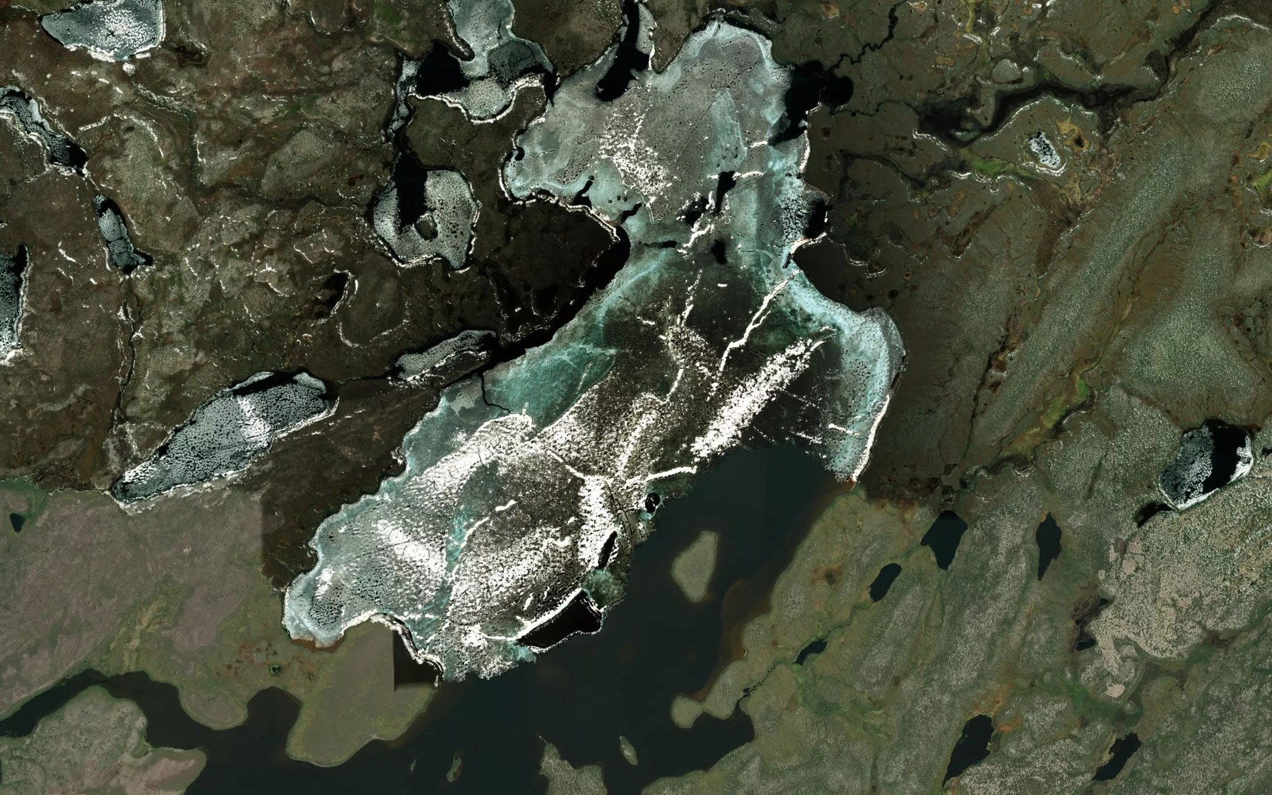 Satellite map of the Numaykos Lake