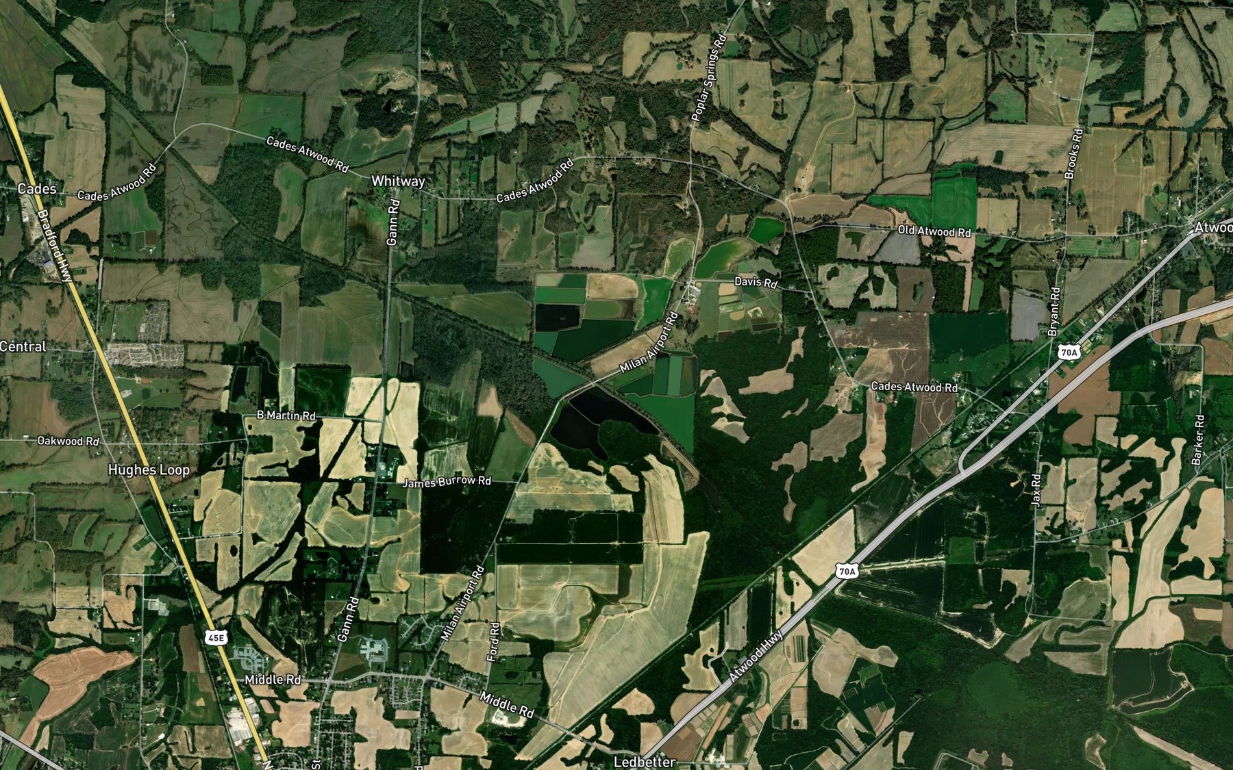 Satellite map of the Creswell Lake Number Thirty-three