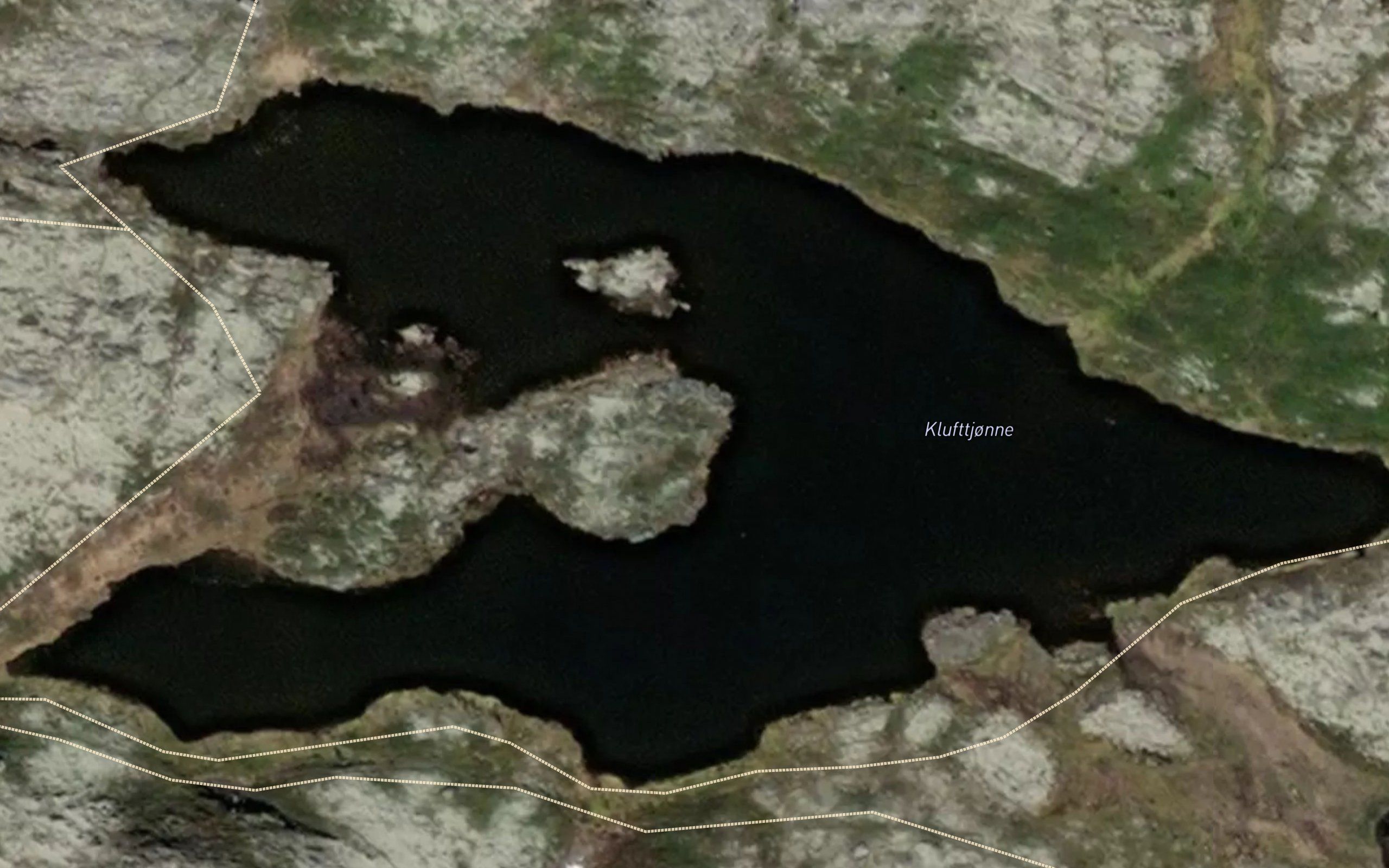 Klufttjorni