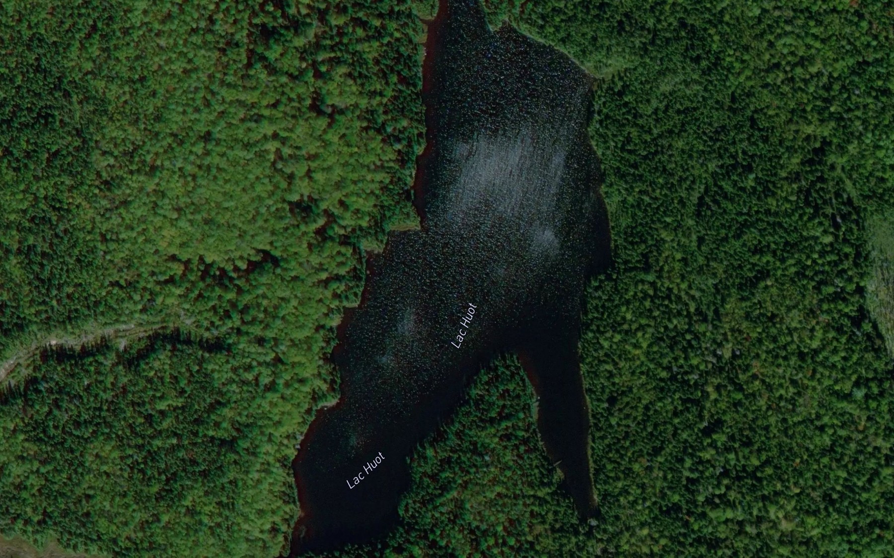 Satellite map of the Lac Huot