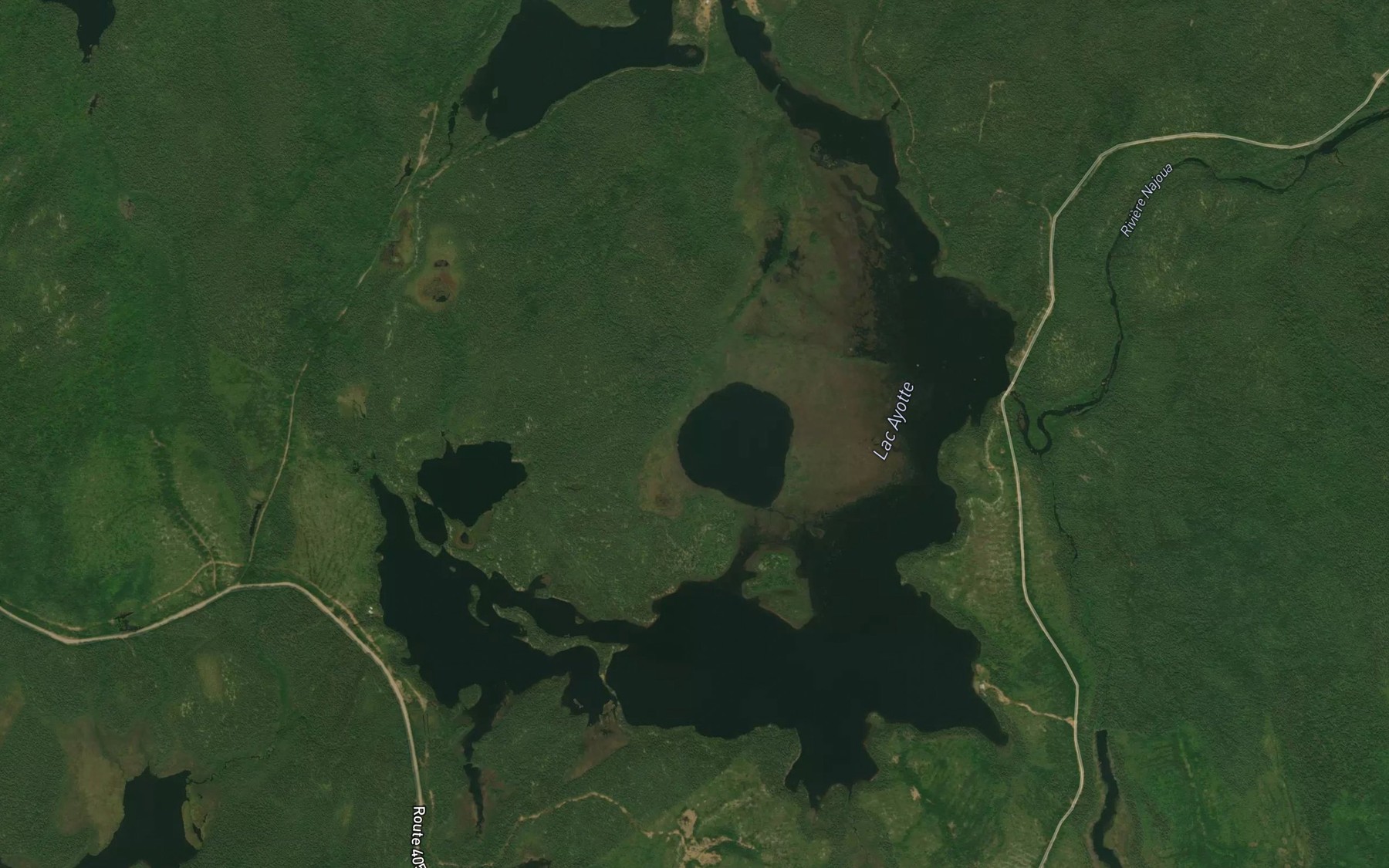 Satellite map of the Lac Ayotte
