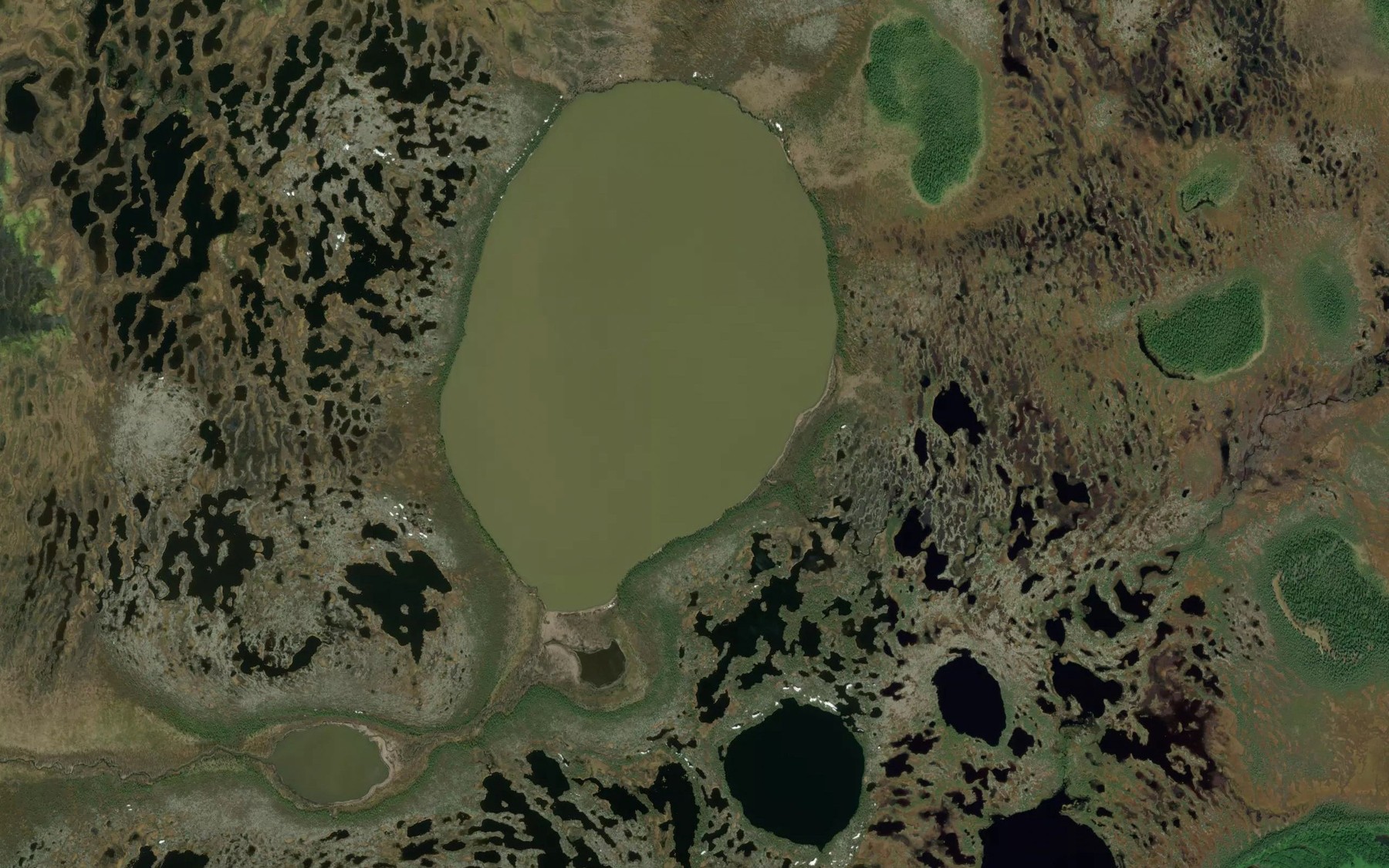 Satellite map of the Ozero Bol'shoye Verkhneye Yezevskoye