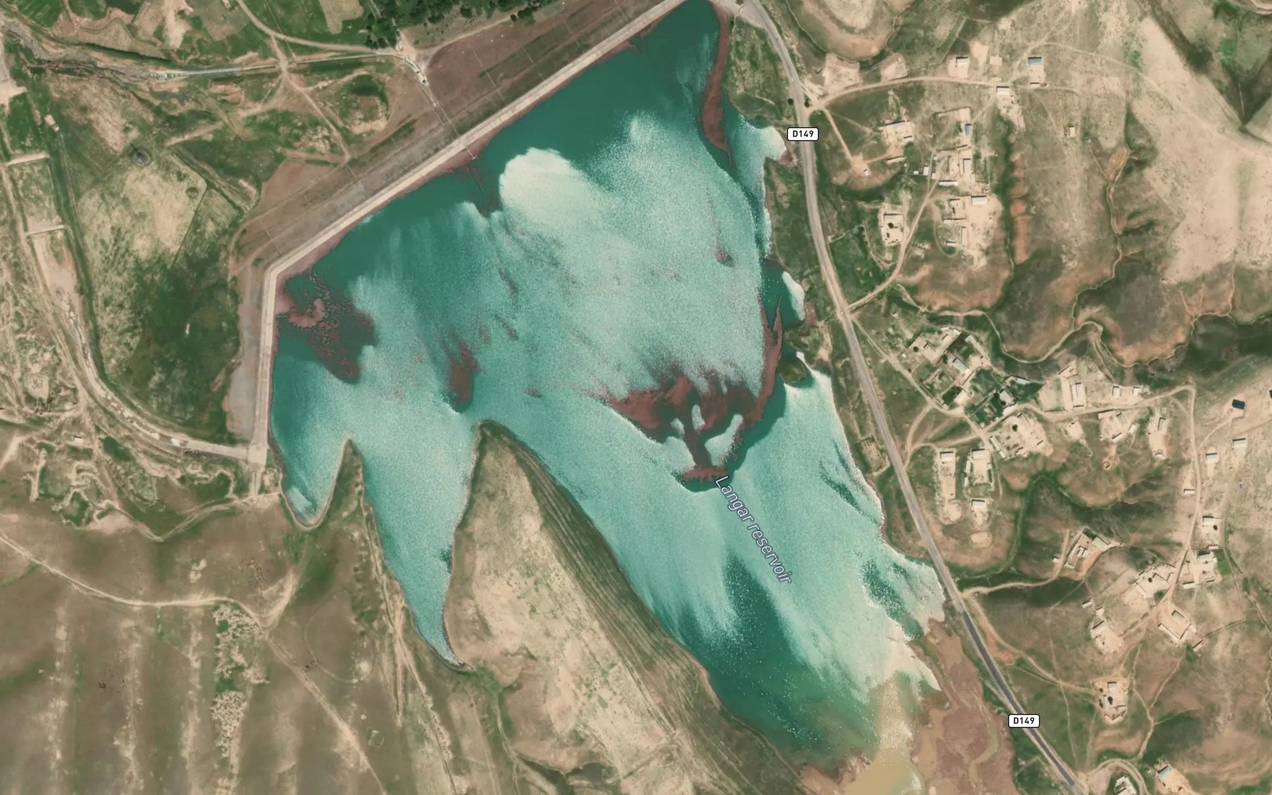 Satellite map of the Langar Suv Ombori