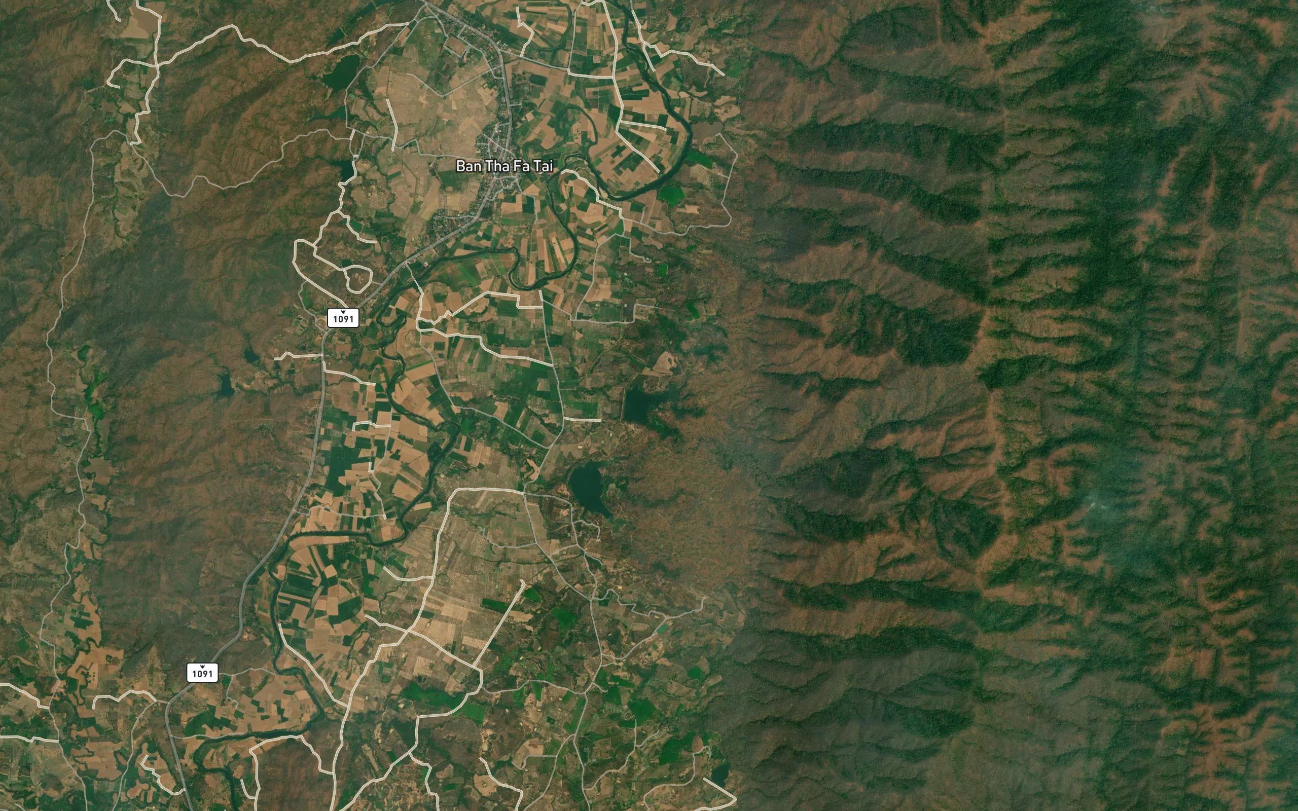 Ang Kep Nam Huai Nam Man