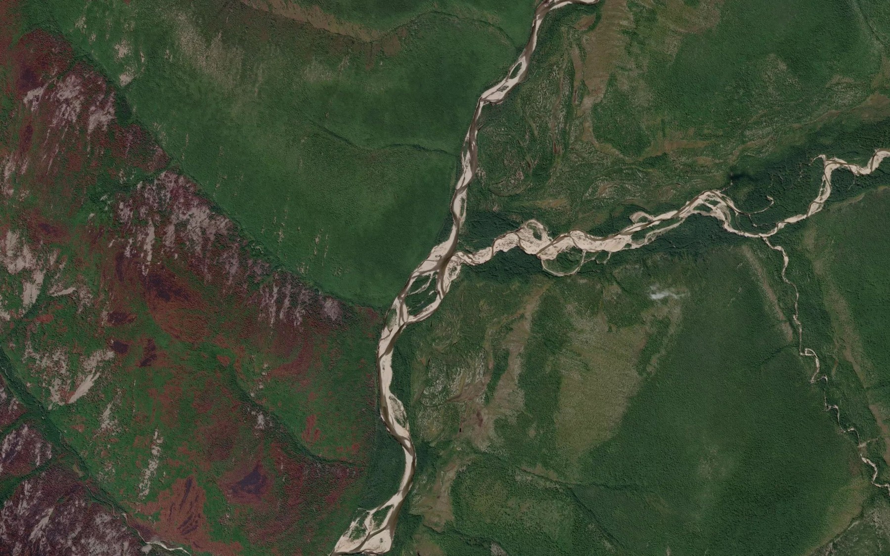 Satellite map of the Salurnyy