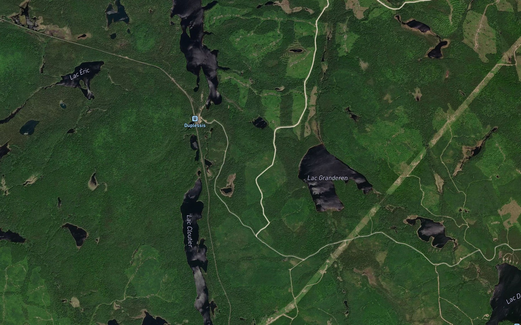 Satellite map of the Lac de la Montagne