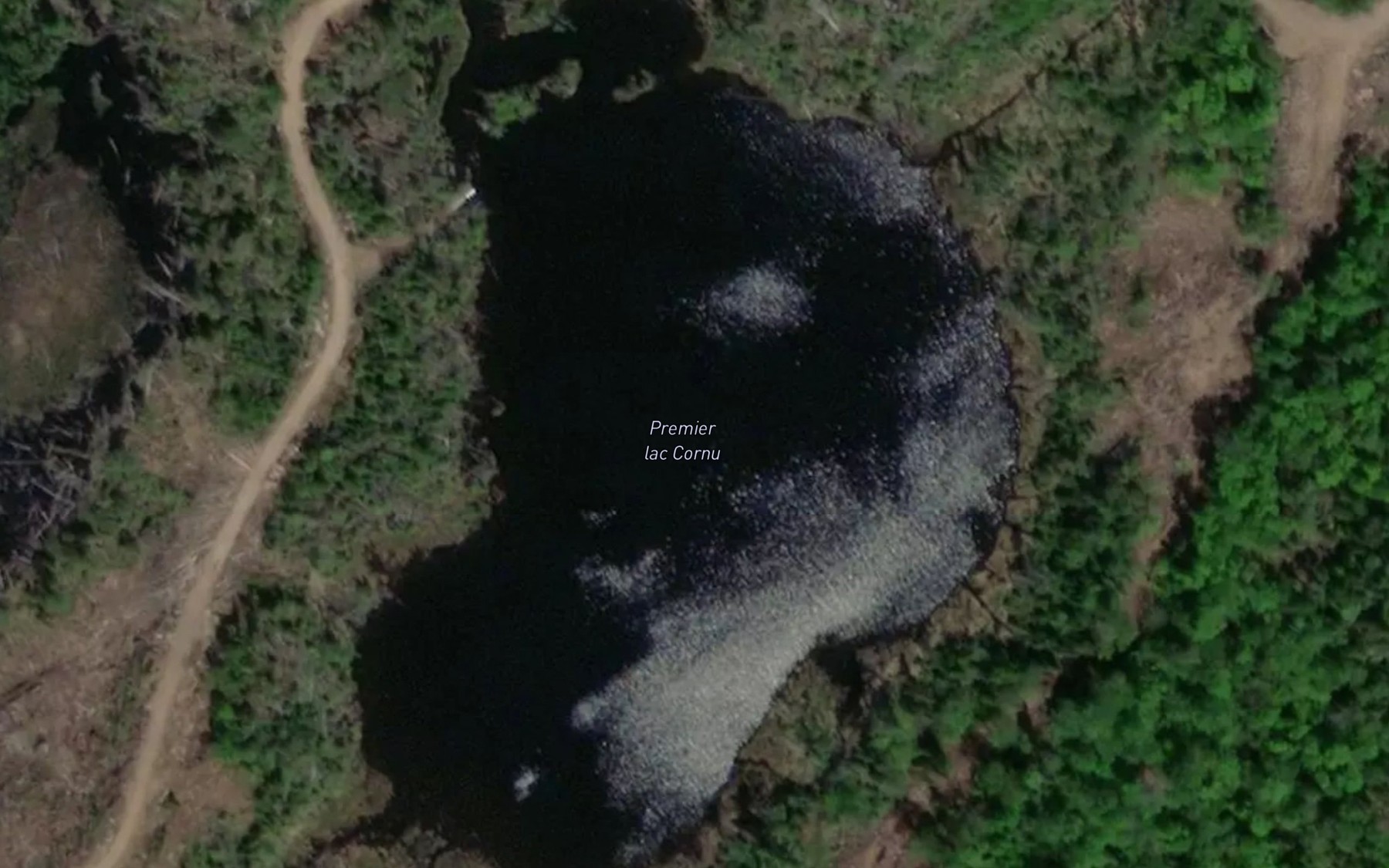 Satellite map of the Premier lac Cornu
