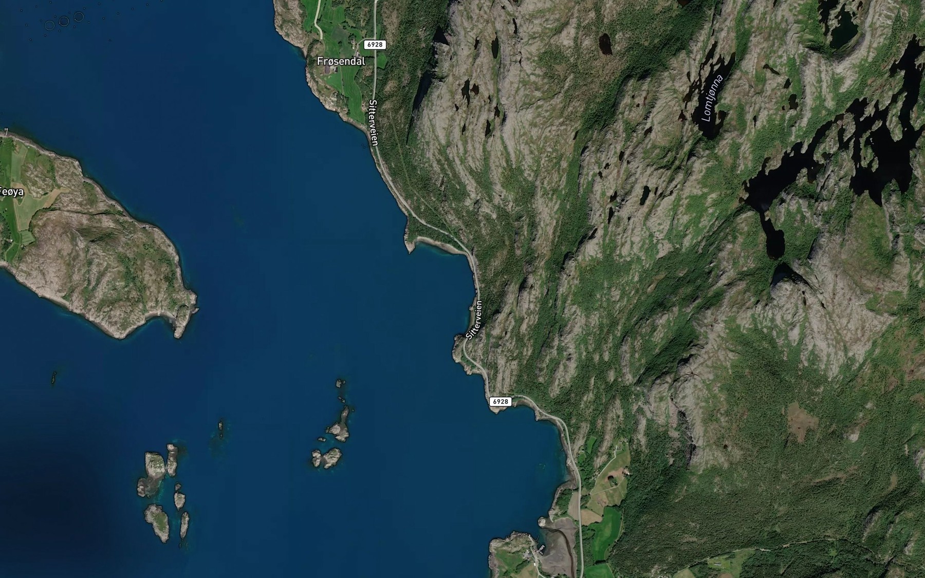 Satellite map of the Varpvika
