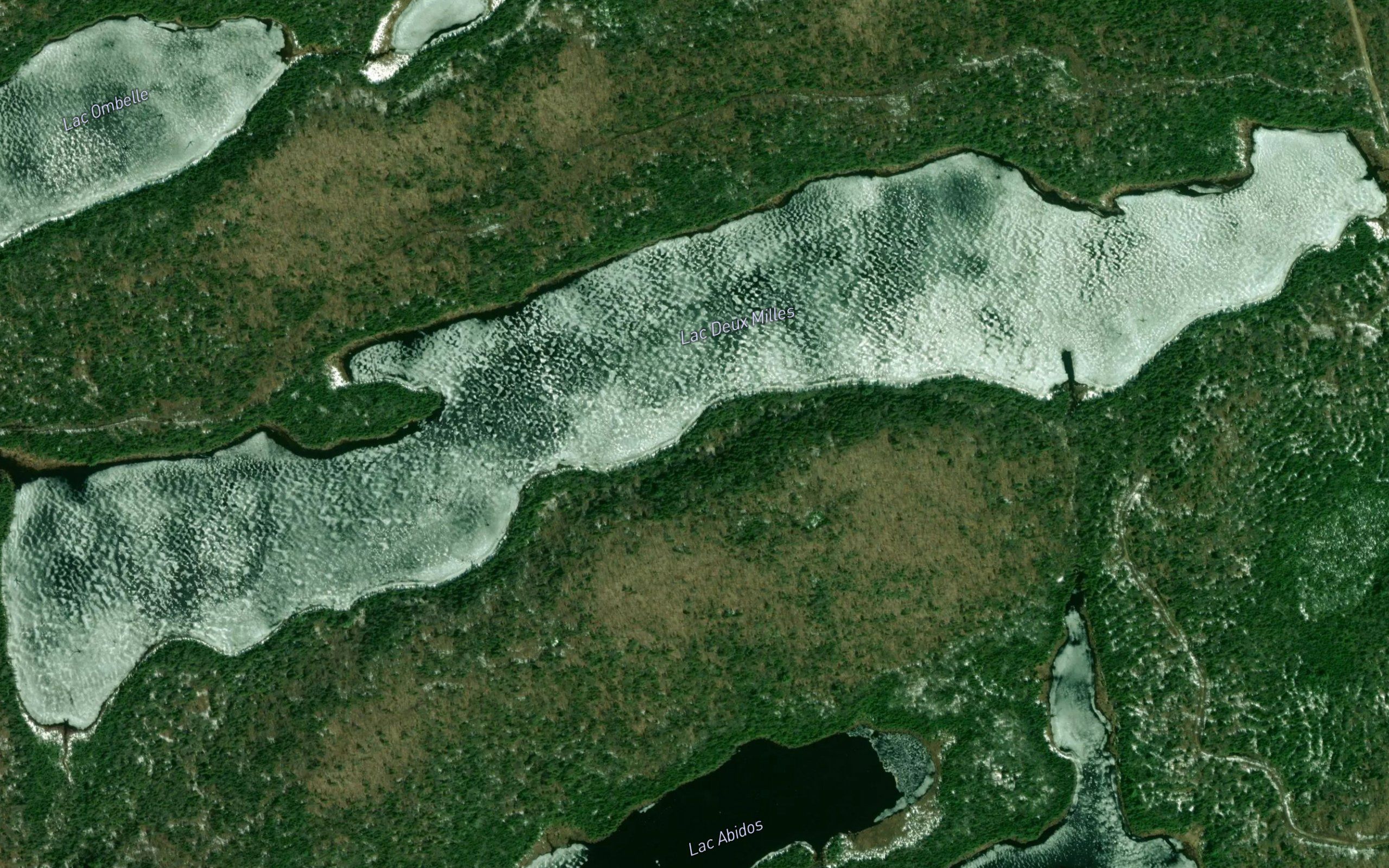 Lac Deux Milles
