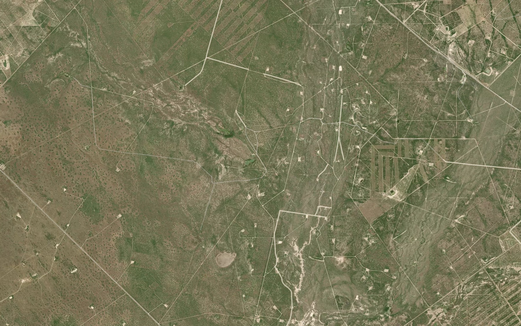 Satellite map of the Roy Jennings Lake