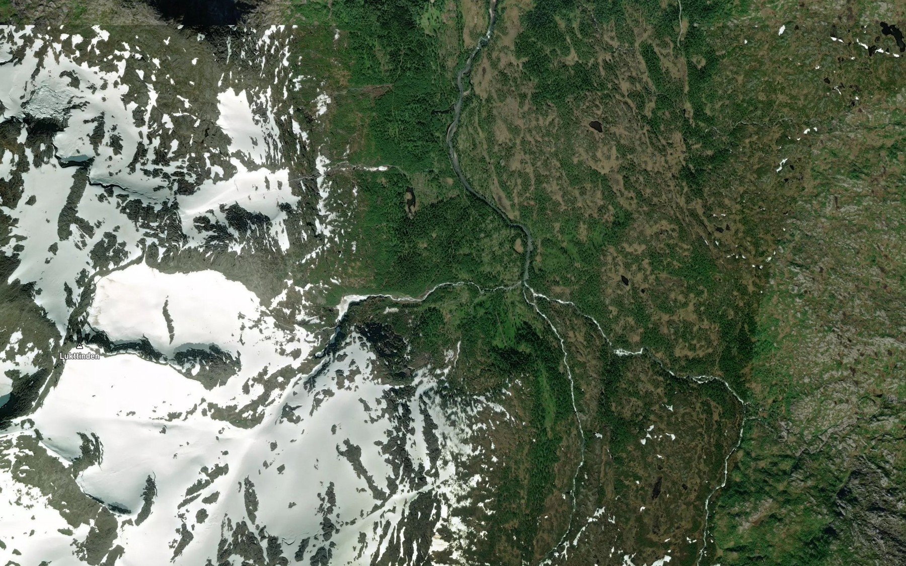 Satellite map of the Resaelva