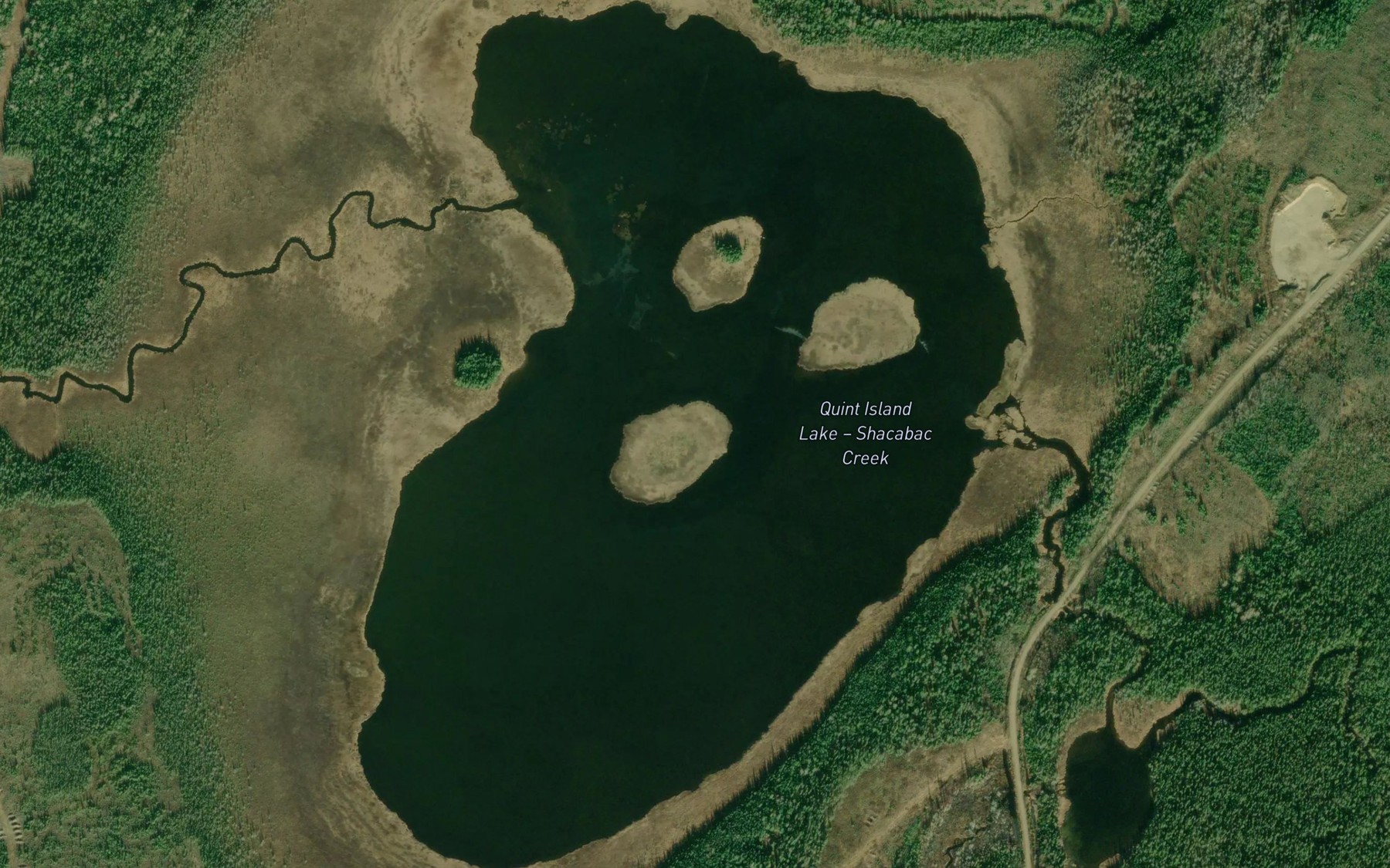 Satellite map of the Quint Island Lake