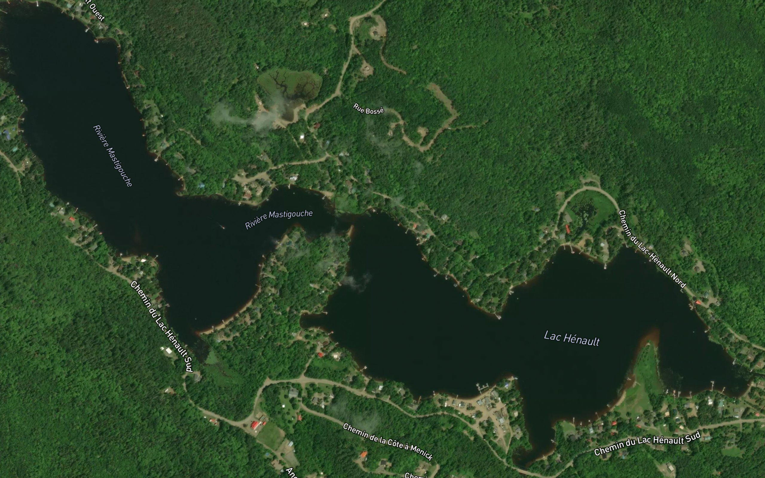 Lac Henault
