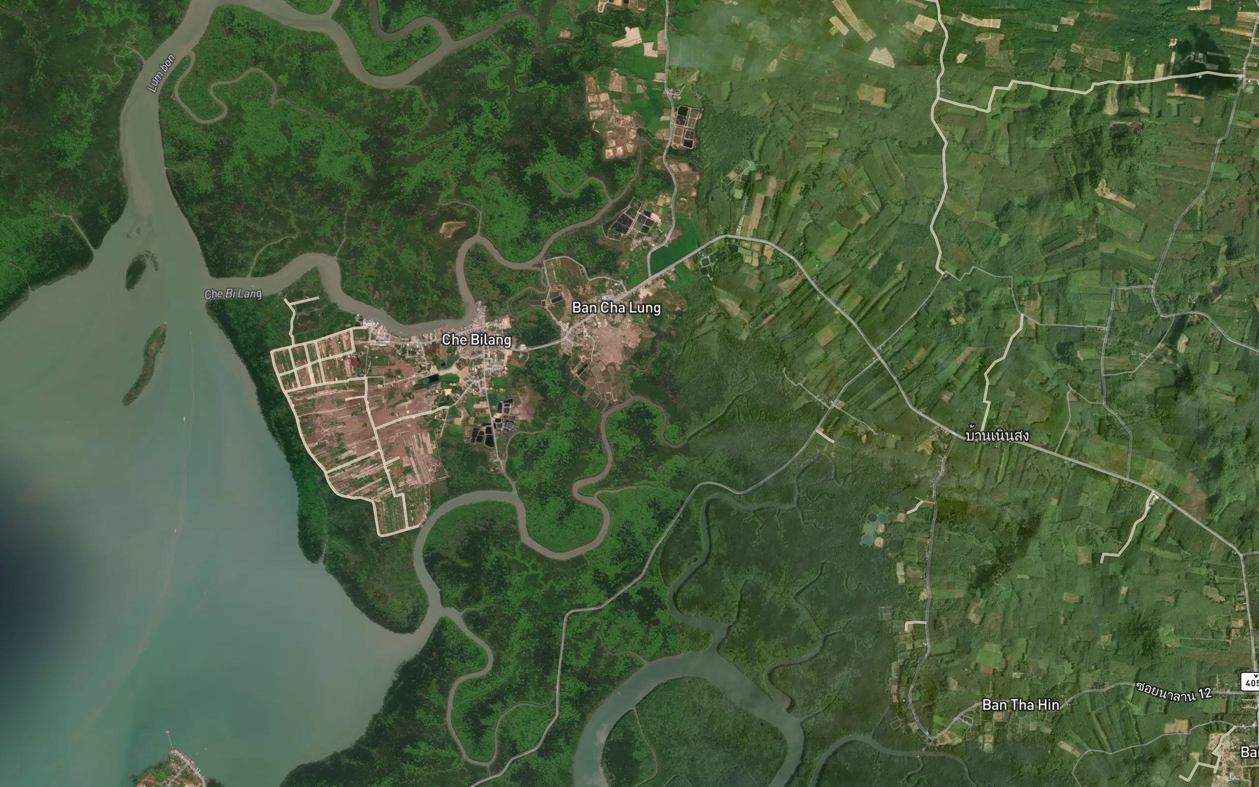 Satellite map of the Khlong Huai Luek