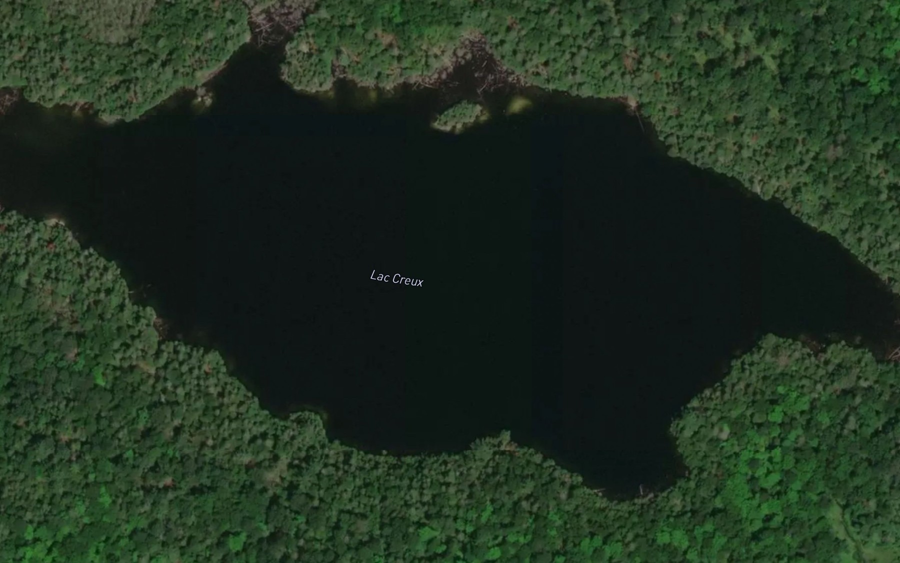 Satellite map of the Lac Creux