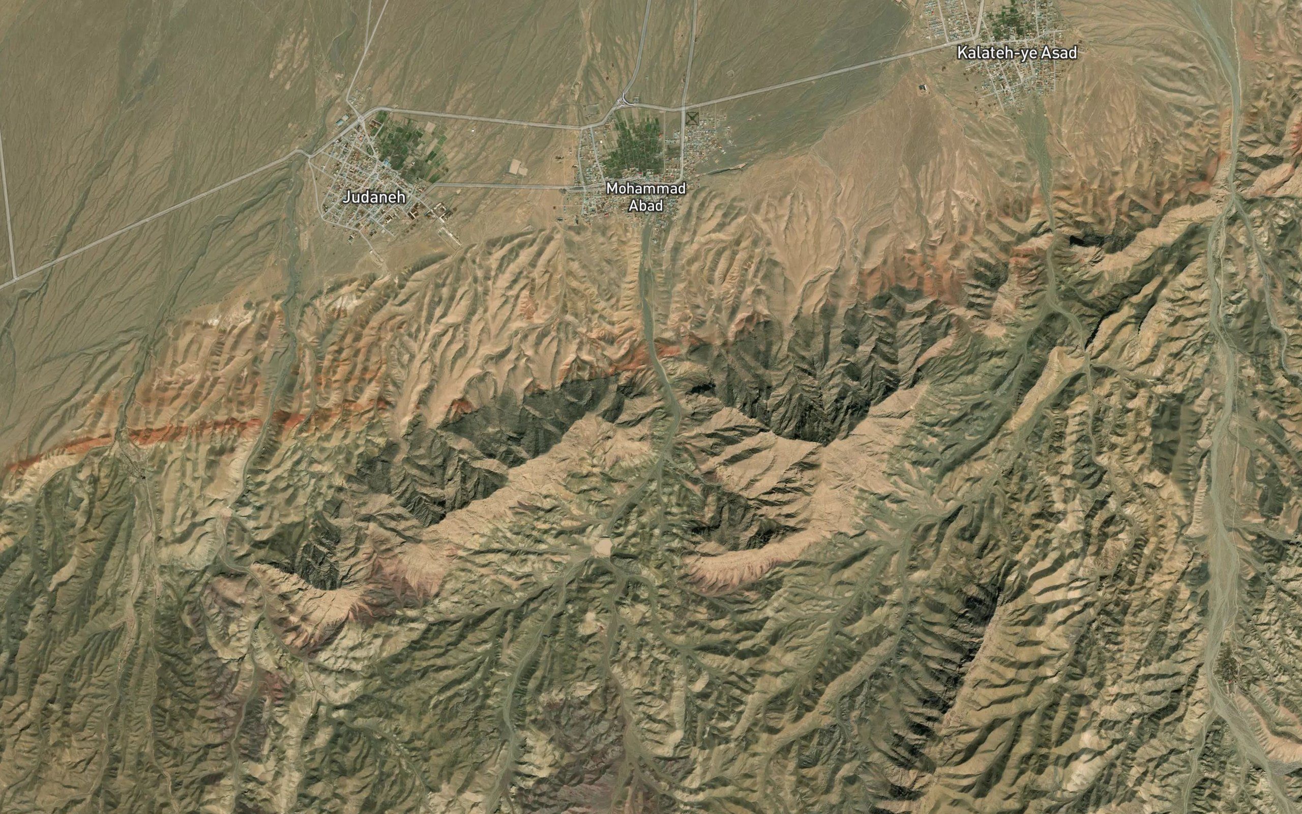 Cheshmeh-ye Chenar Khani