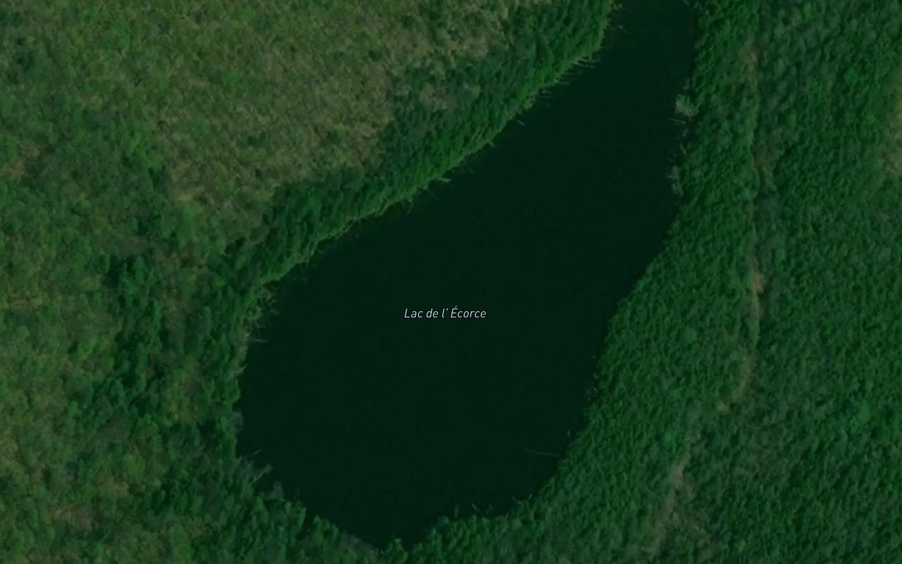 Satellite map of the Lac du Martin-Pecheur