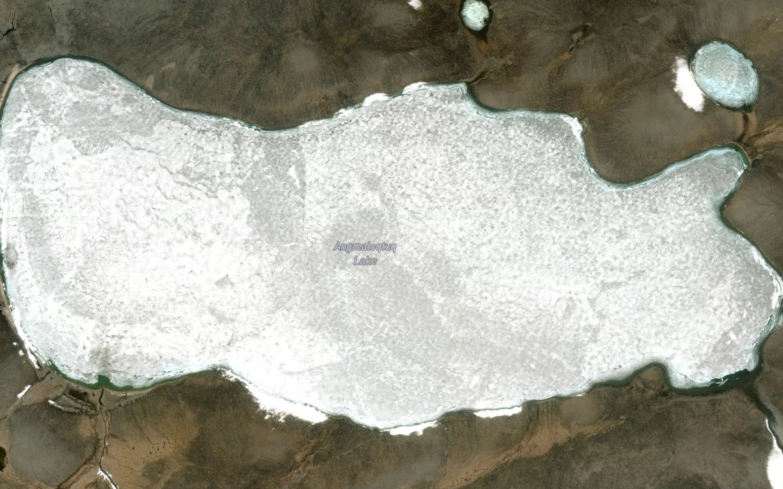 Angmaloqtuq Lake