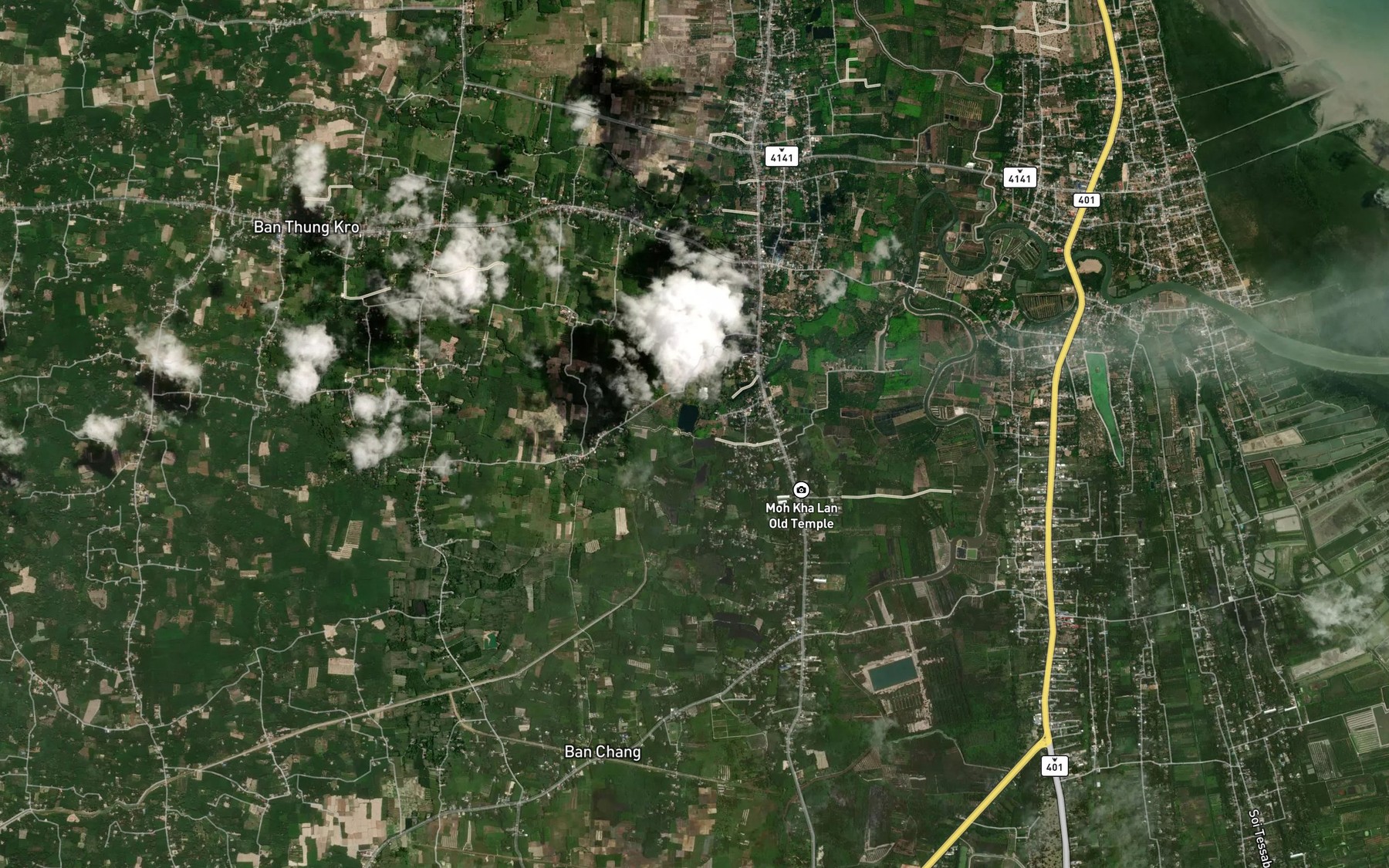 Satellite map of the Khlong Lao