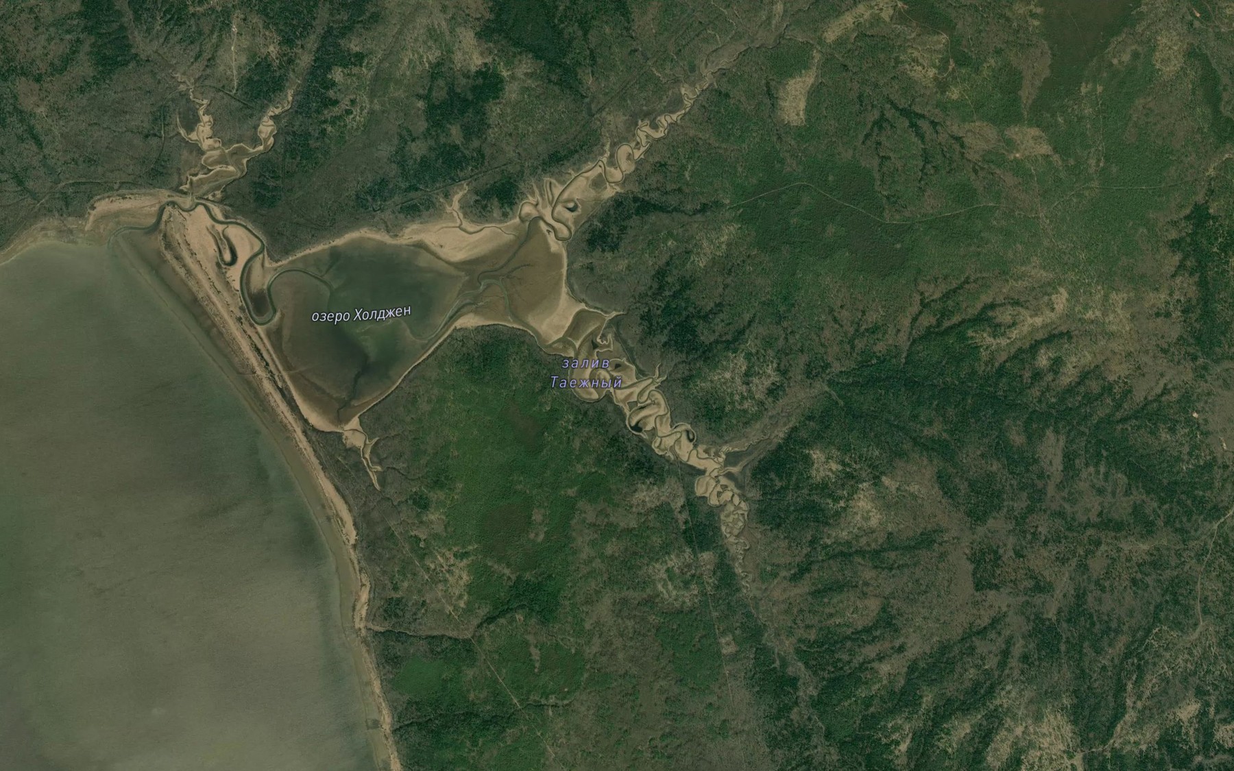 Satellite map of the Zaliv Tayezhnyy