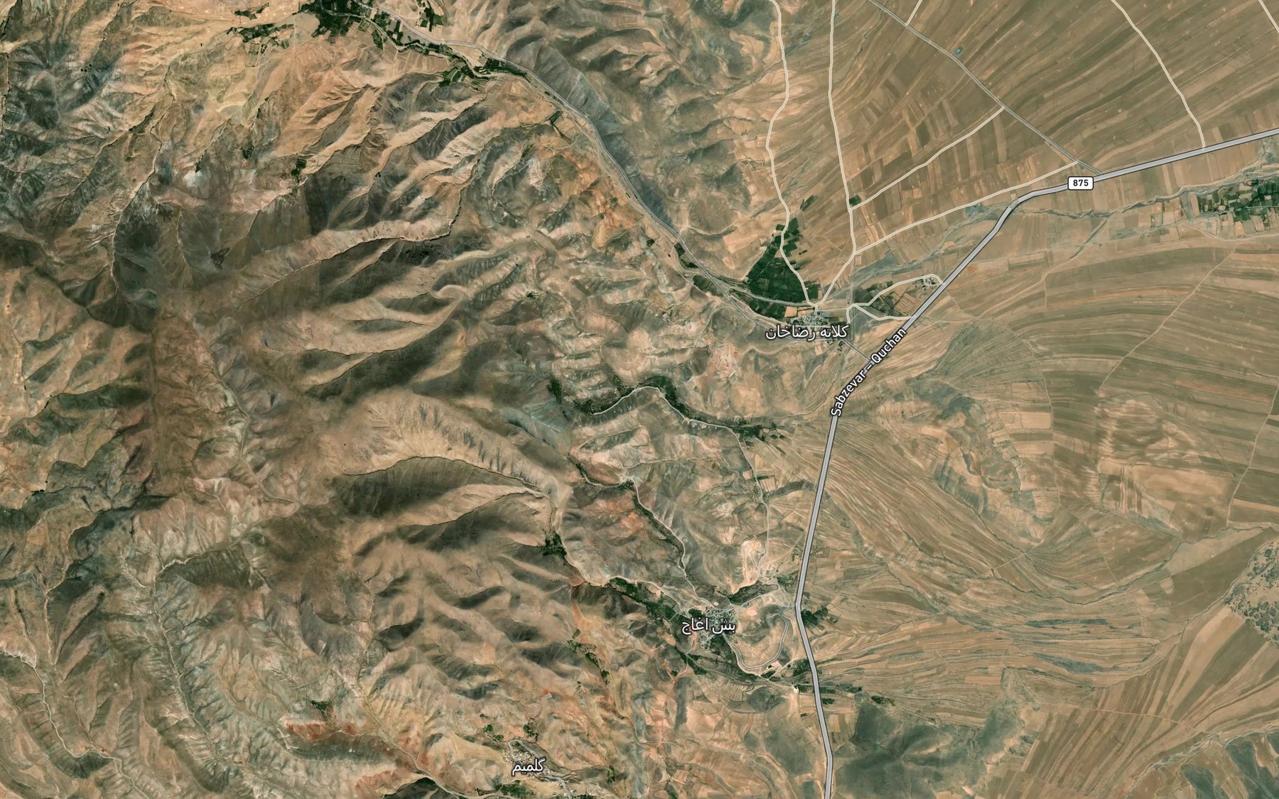 Satellite map of the Yakh Cheshmeh
