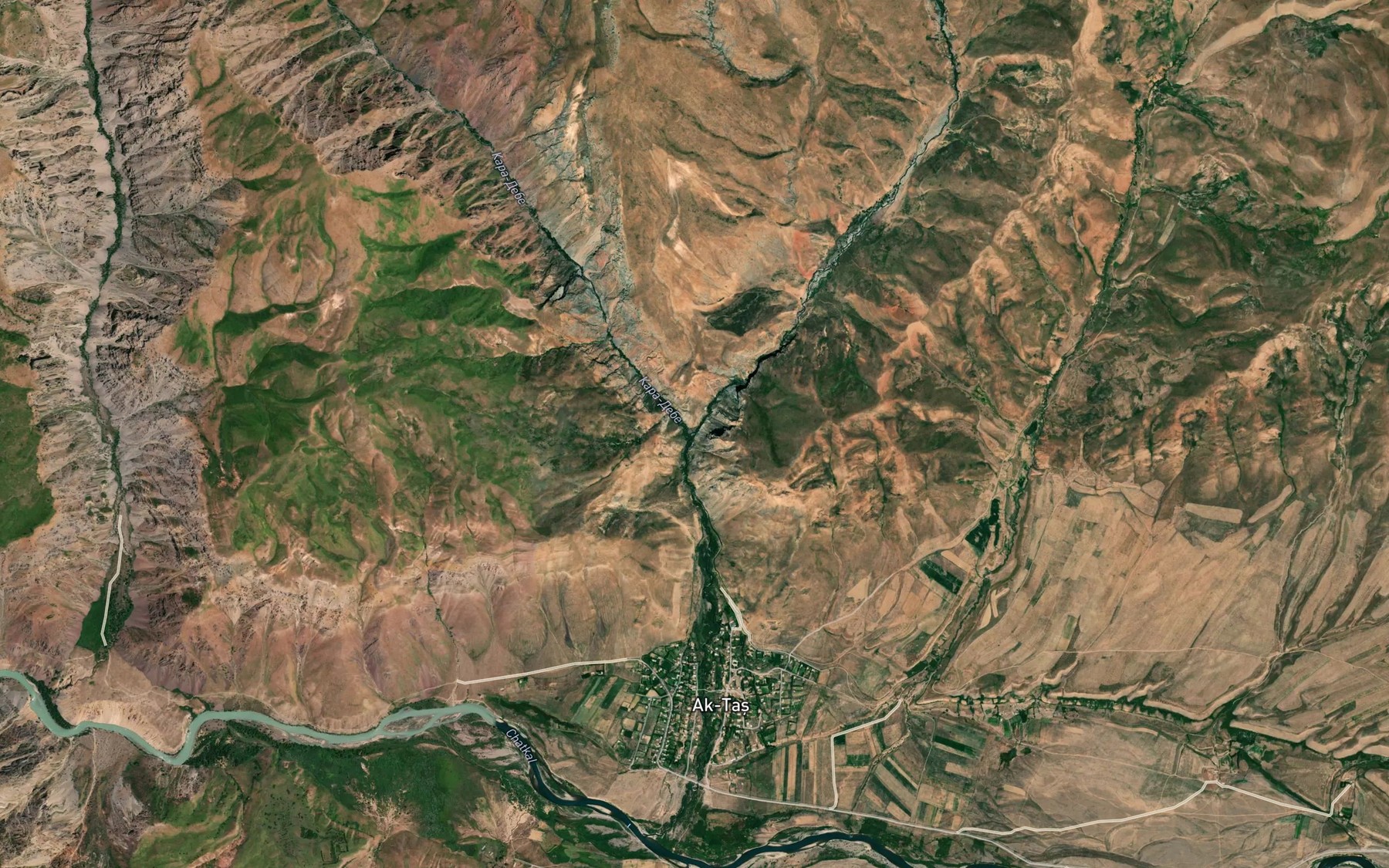 Satellite map of the Chukur-Suu