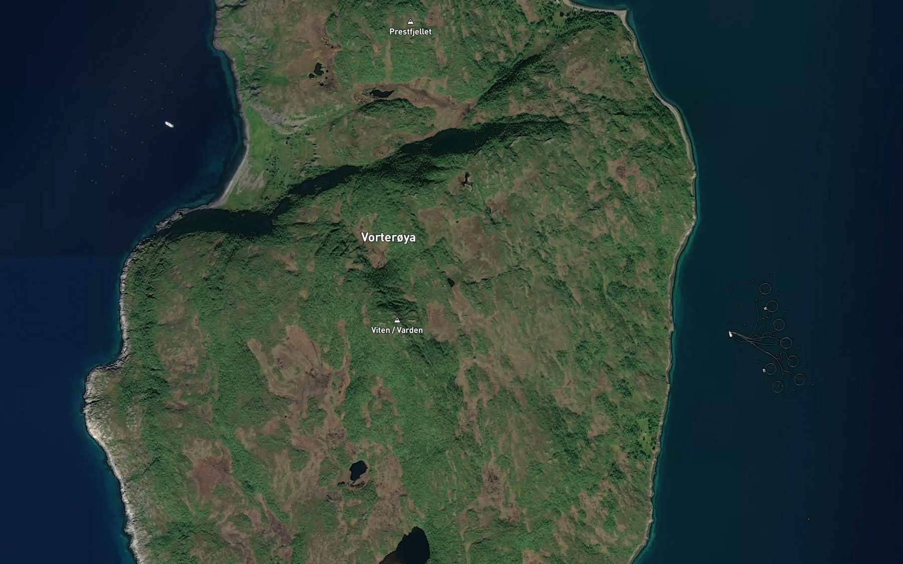 Satellite map of the Malenavannet