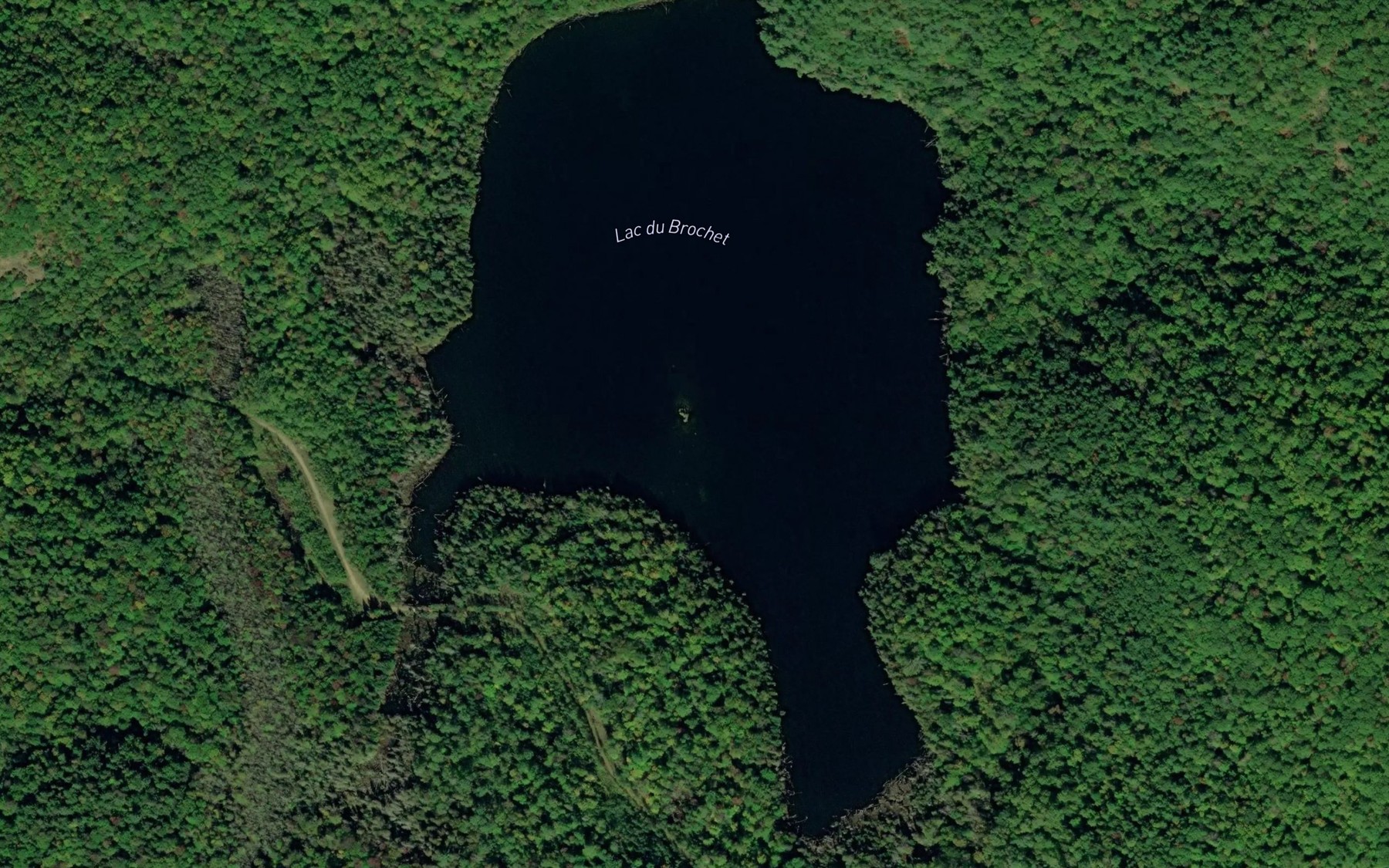 Satellite map of the Lac du Brochet