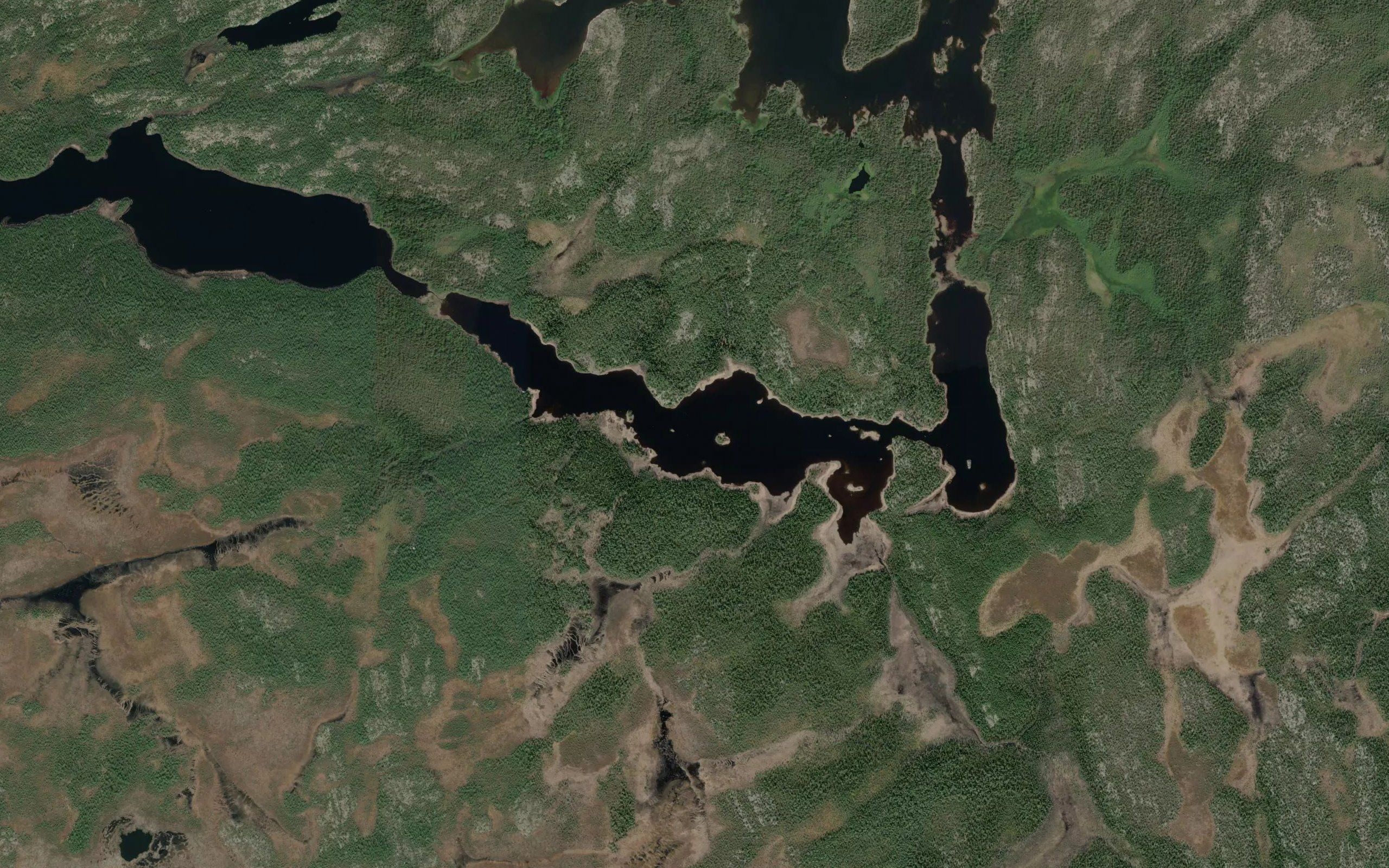Ozero Malaya Yagolomba