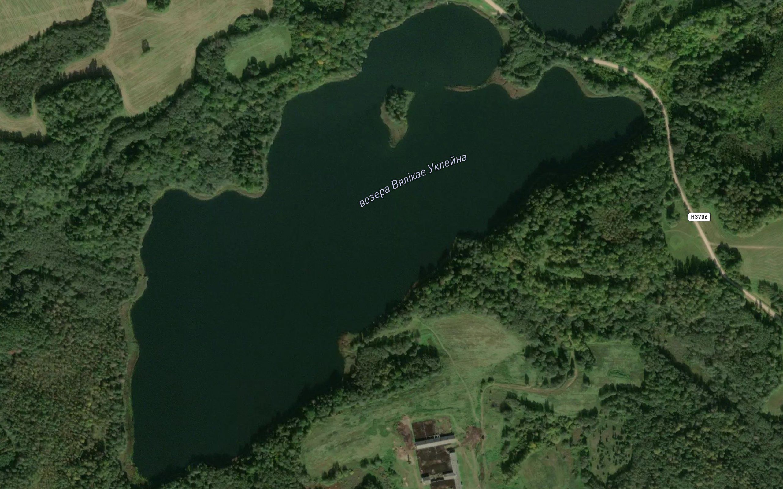 Ozero Bol'shoye Ukleyno