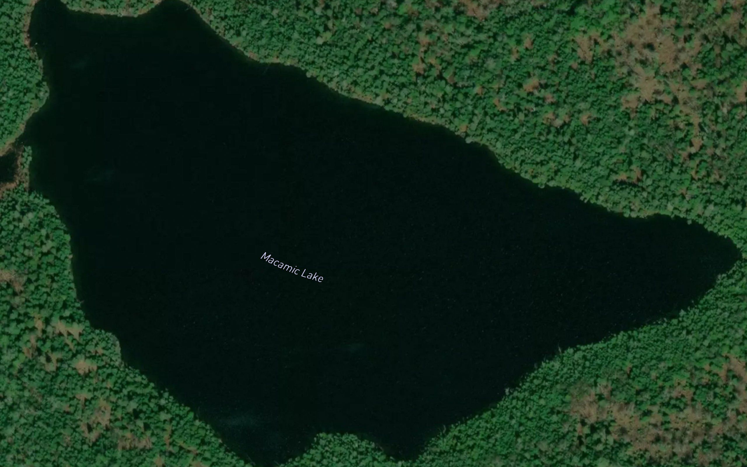 Macamic Lake
