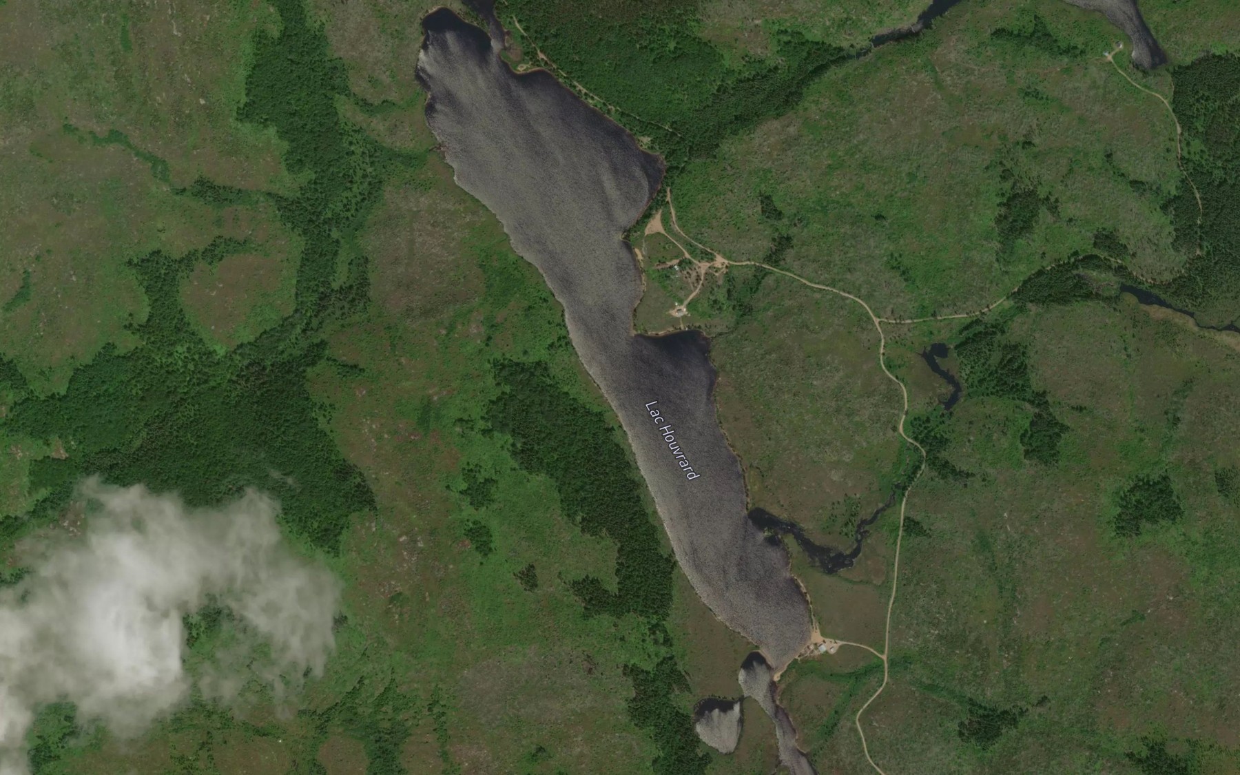 Satellite map of the Lac Houvrard