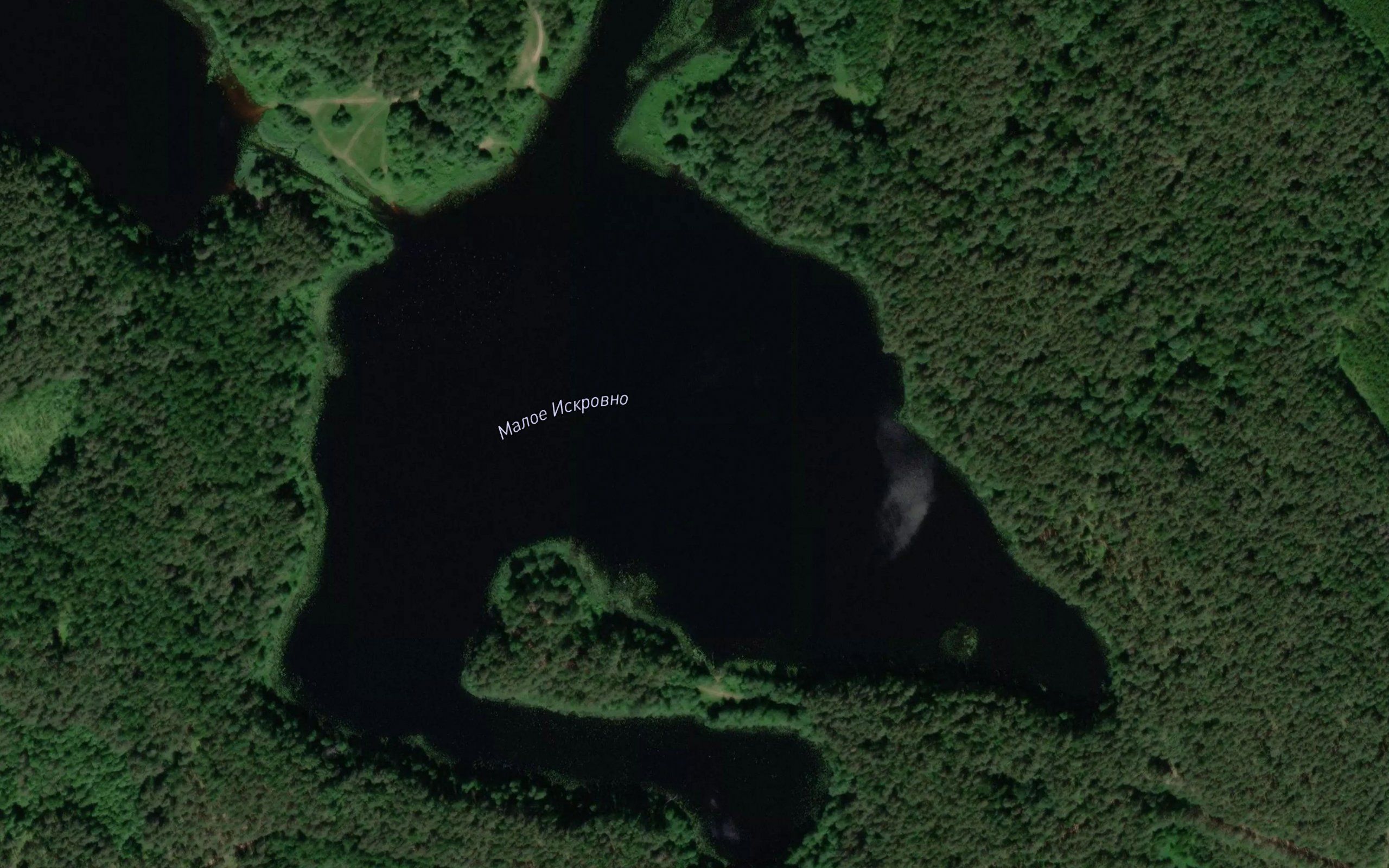 Ozero Maloye Iskrovno