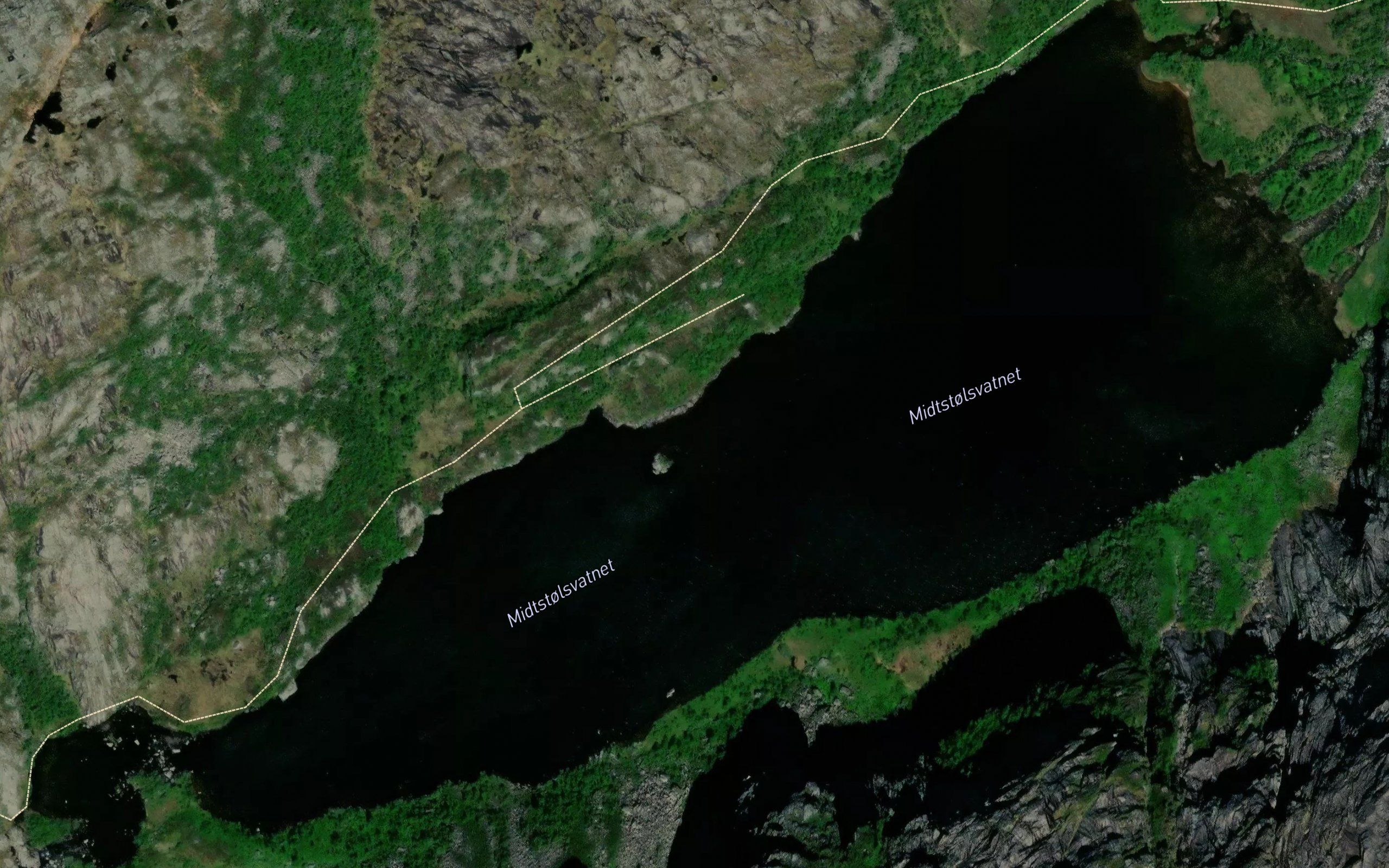 Midtstolsvatnet