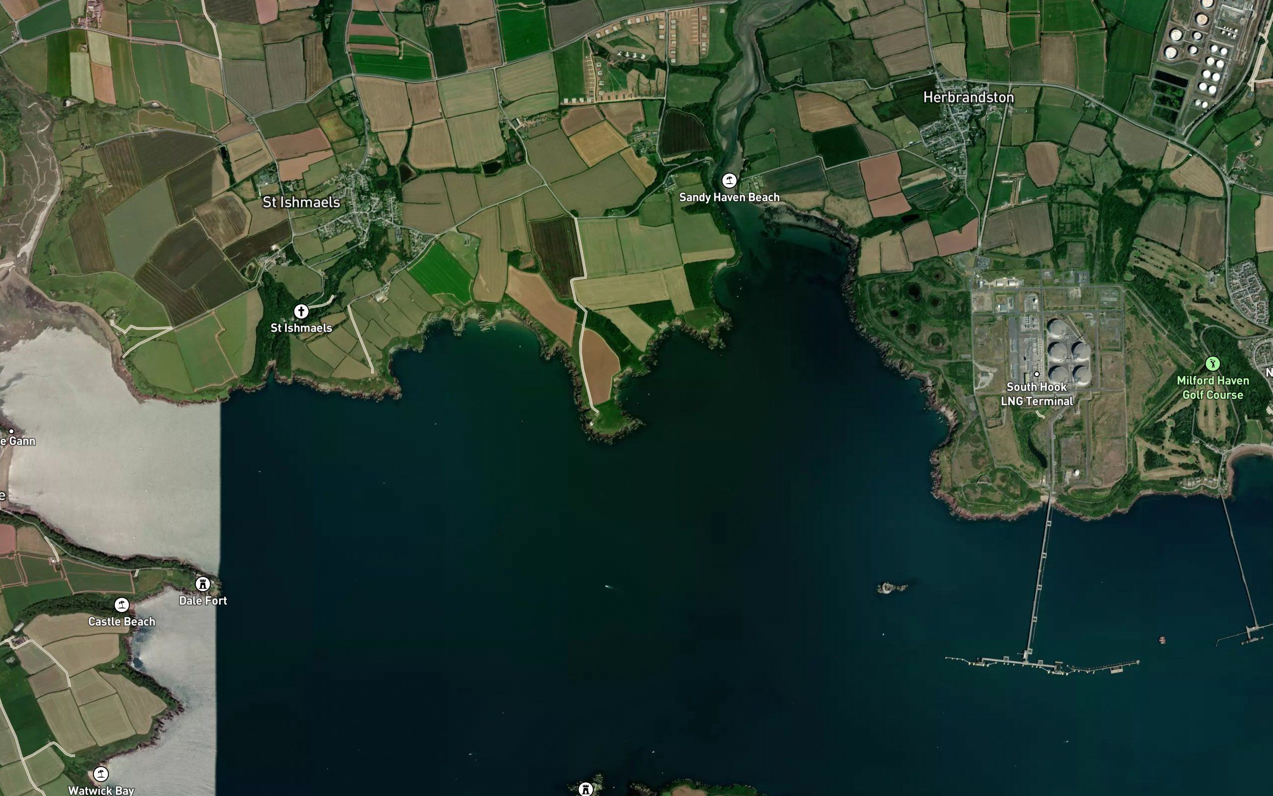 Longoar Bay