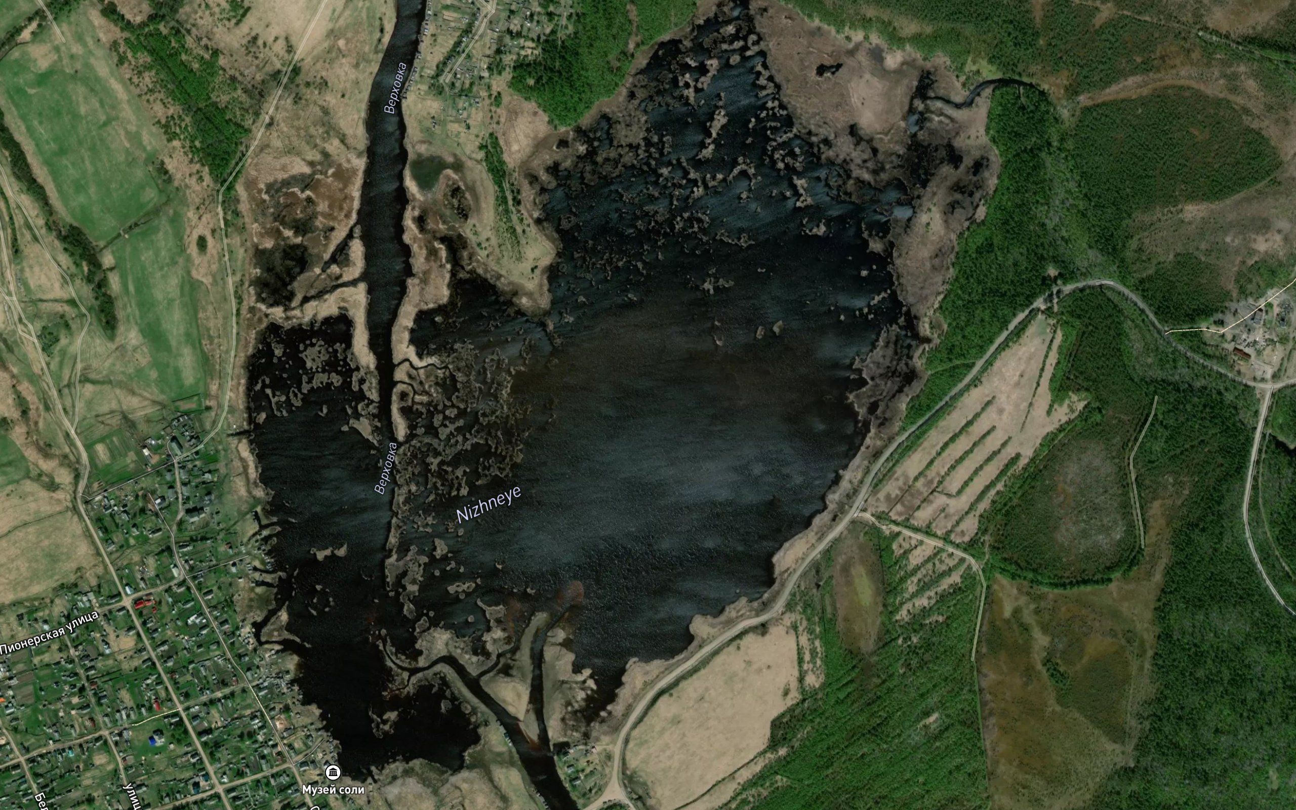 Ozero Nizhneye