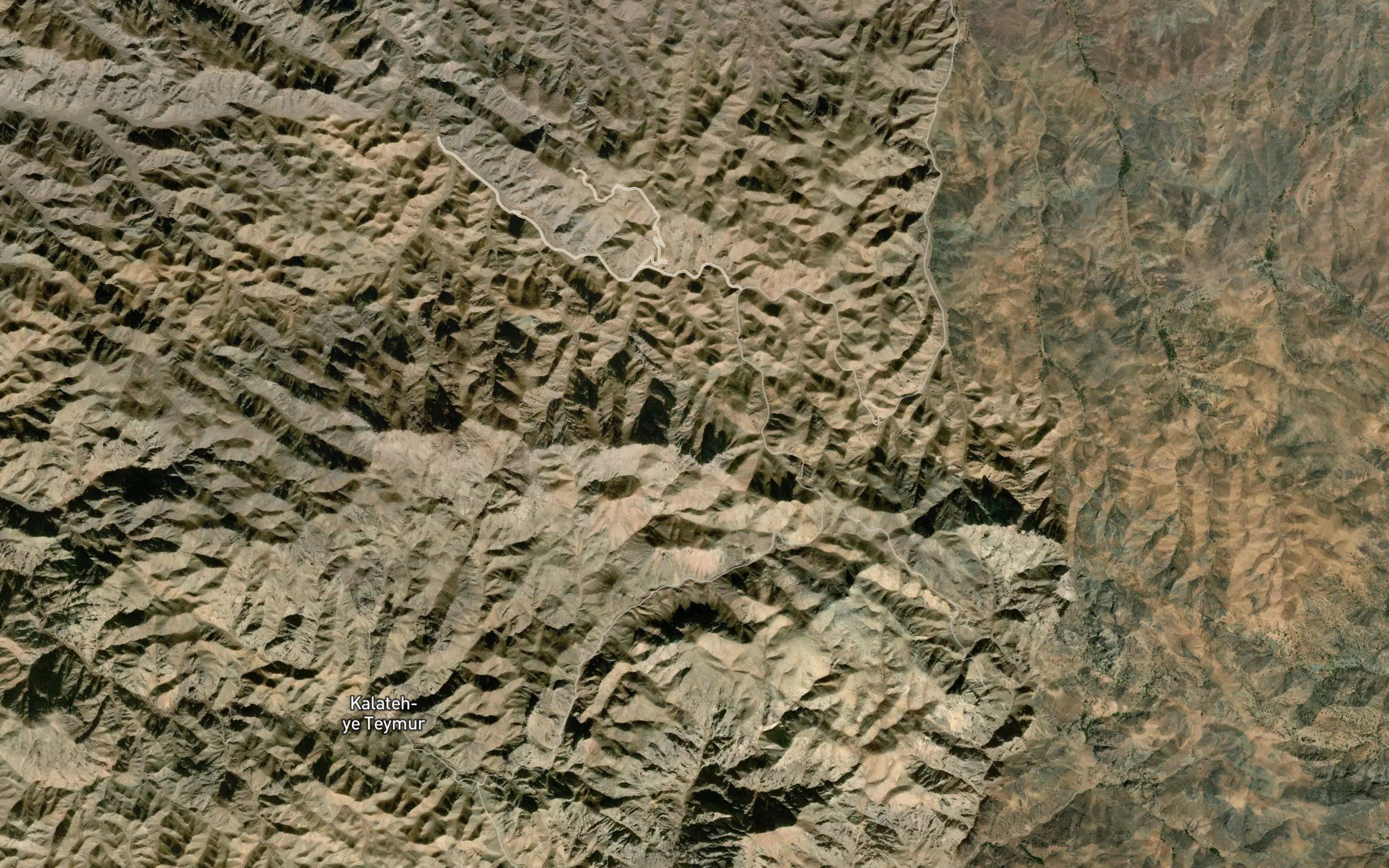 Cheshmeh-ye `Azar