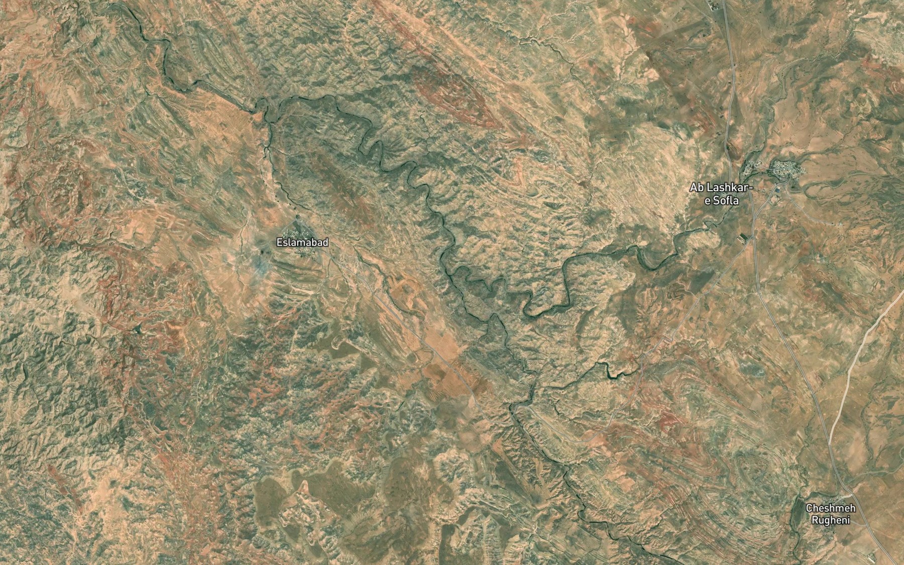 Satellite map of the Rudkhaneh-ye Ab-e Chegaman