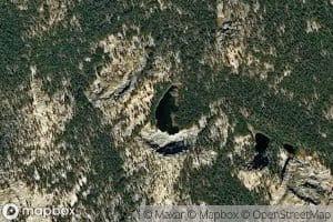 Lower Merced Pass Lake