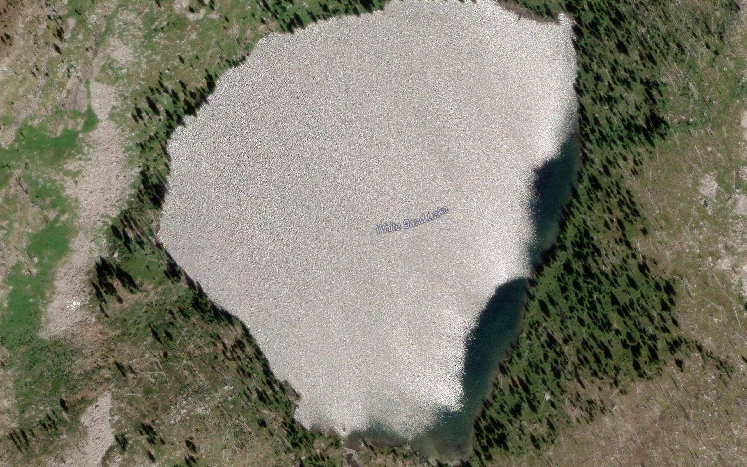 White Sand Lake