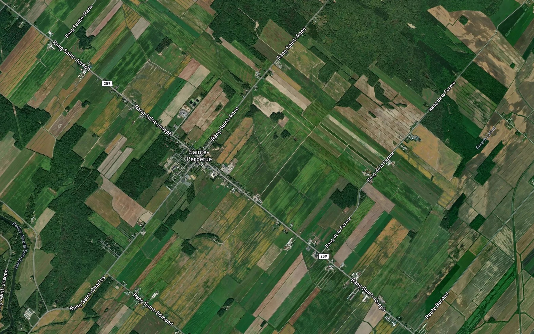 Satellite map of the Ruisseau Rousseau