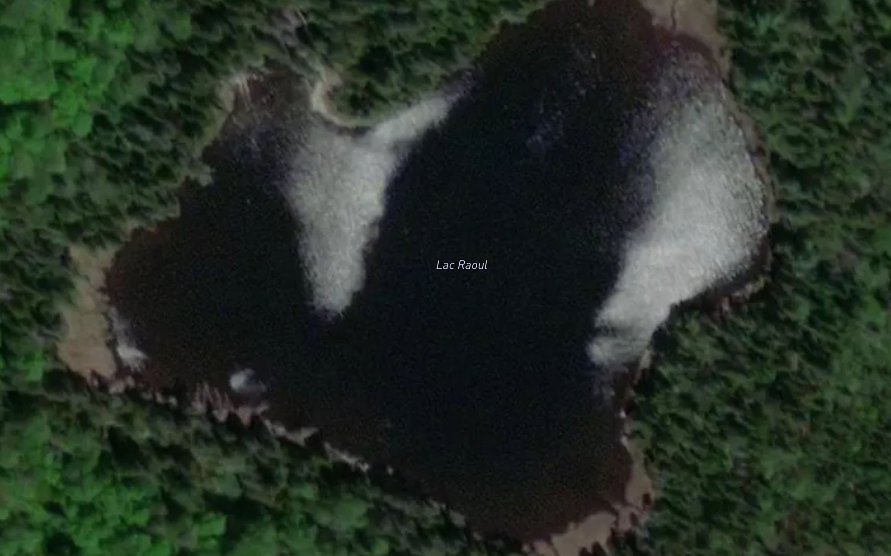 Satellite map of the Lac Raoul