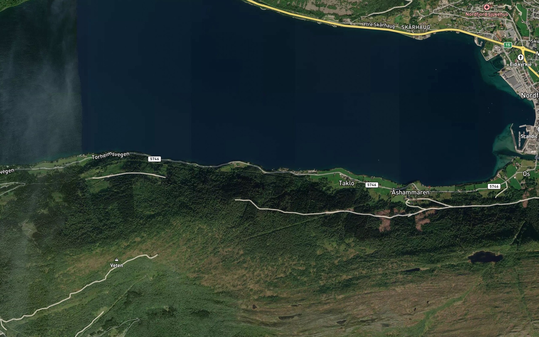 Satellite map of the Juvika