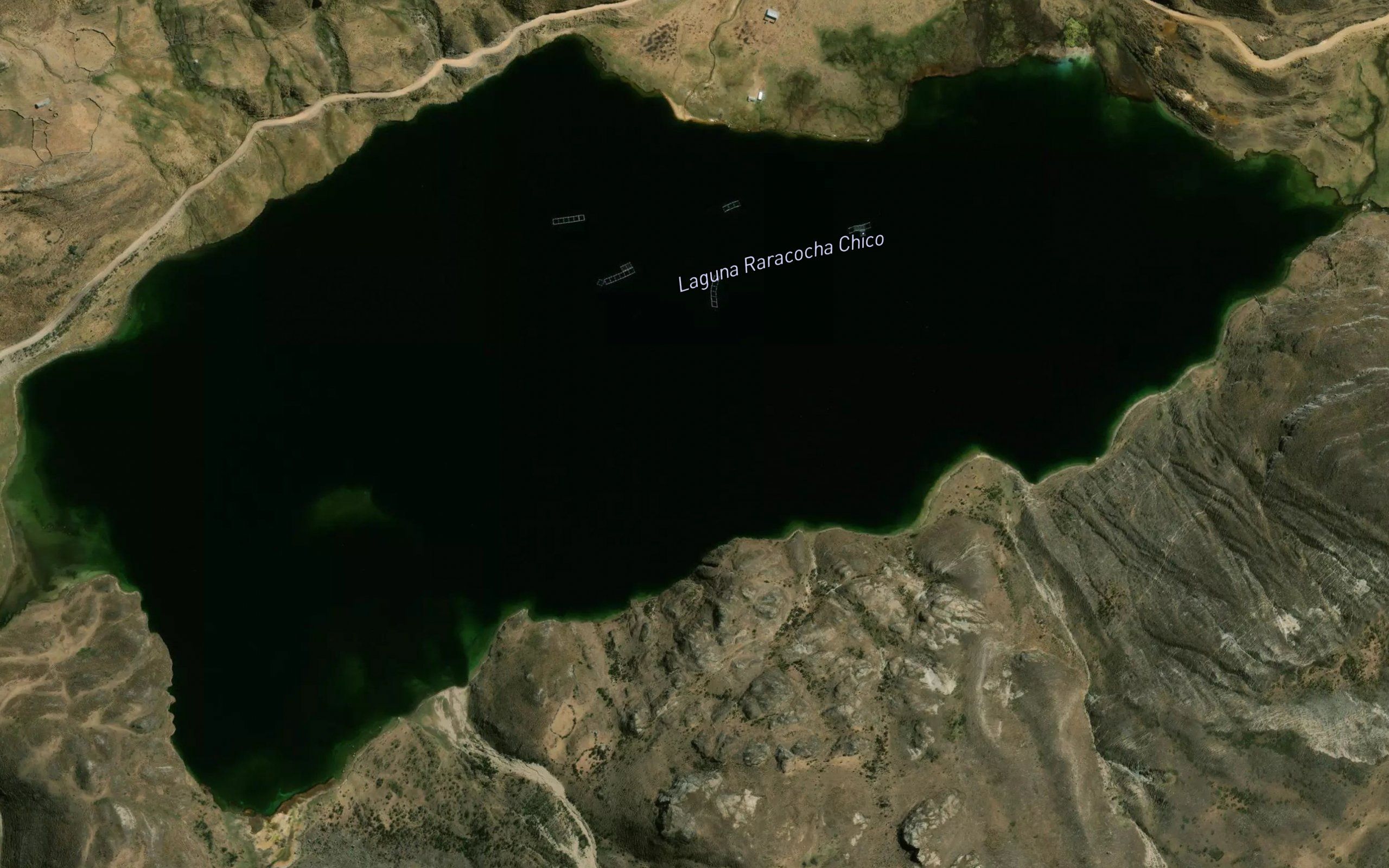 Laguna Raracocha Chico