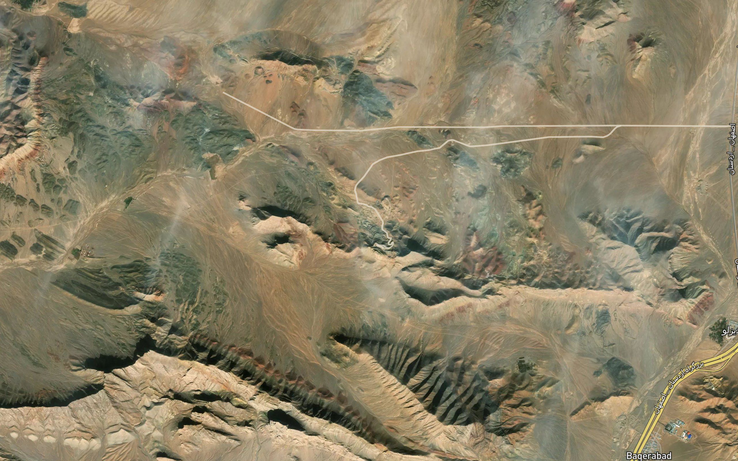 Cheshmeh-ye Pol Macheh