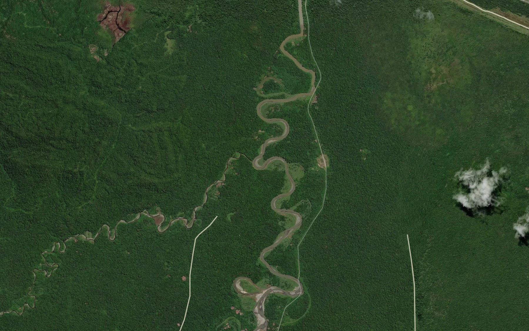Satellite map of the Fivuma River